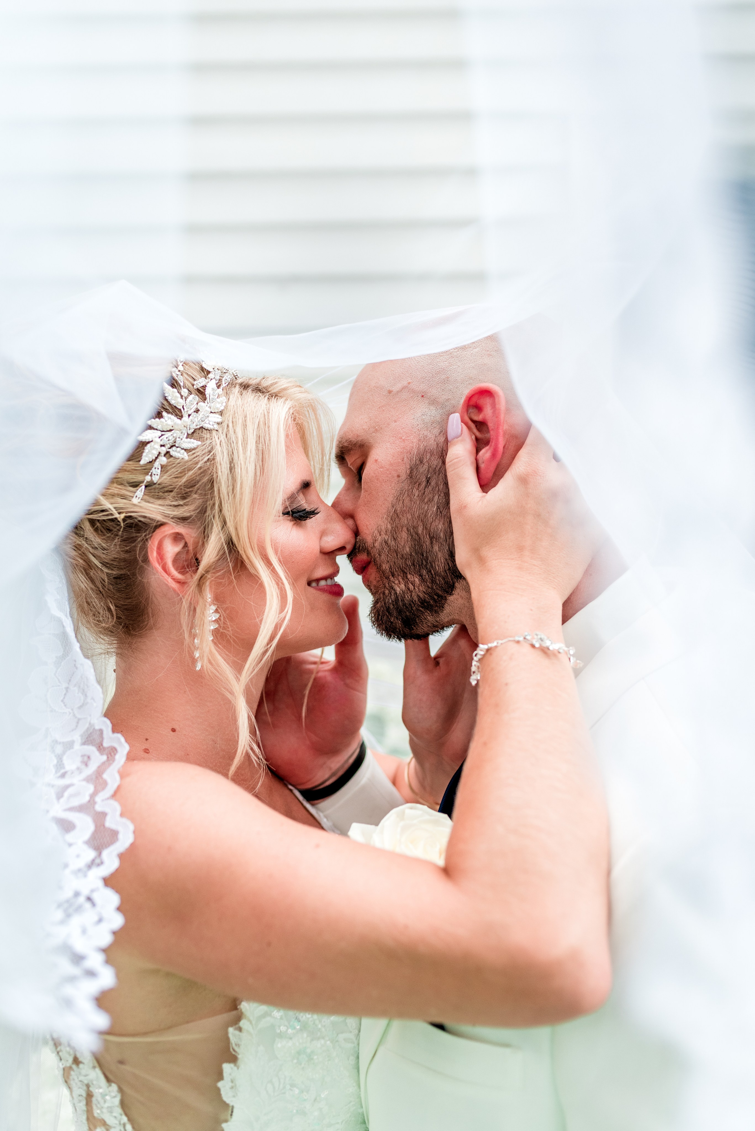 Classy Nautical Wedding at Waldenwoods Resort | Howell, MI Wedding Photographer. Alexandria Danielle Photography | Fort Wayne & Indianapolis Wedding Photographer