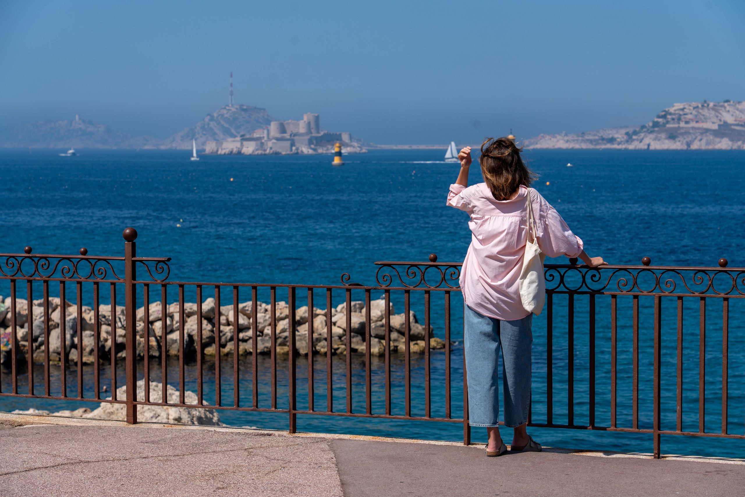 Streets of Marseille. URBANSTREETFILES.ART