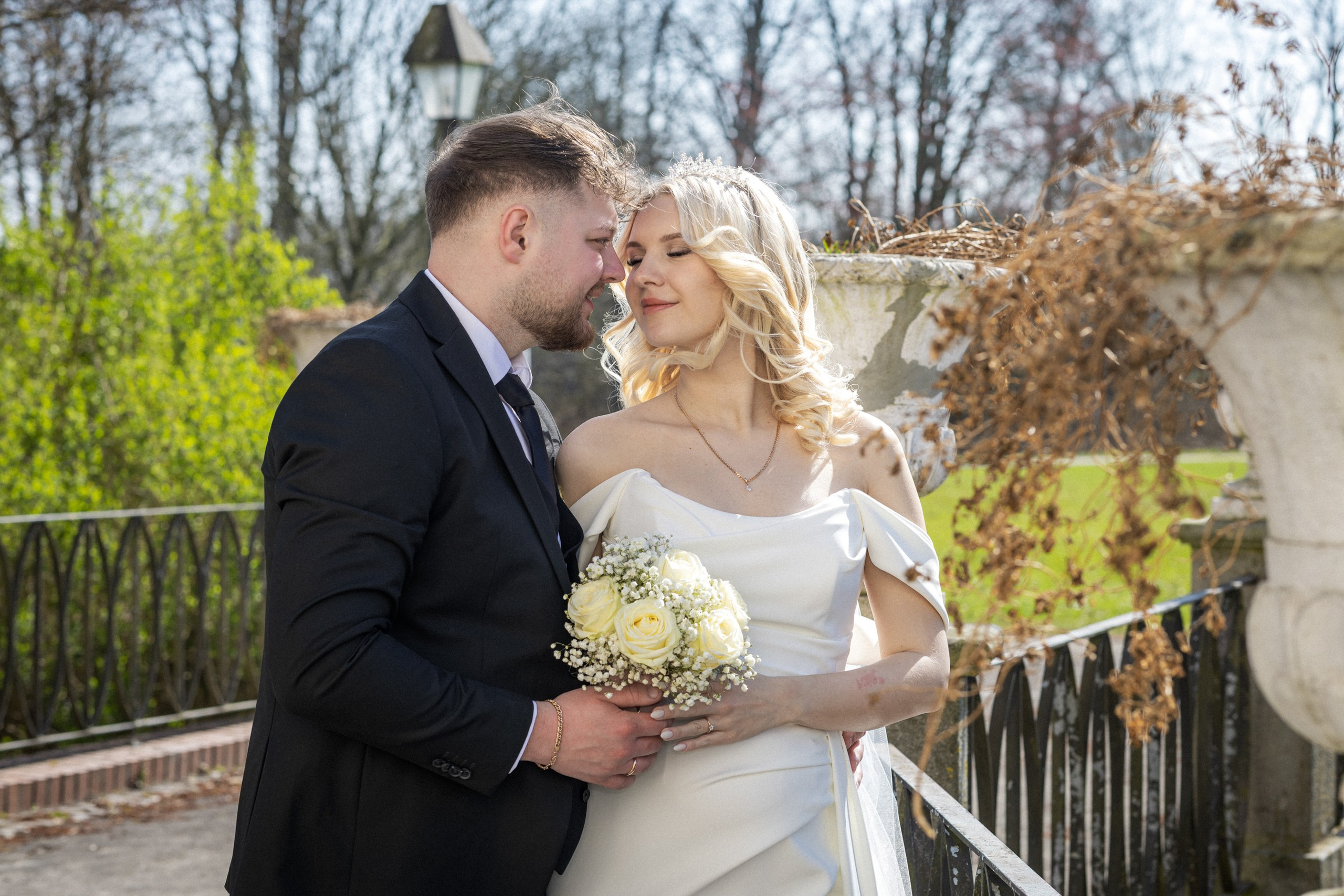 Standesamtliche Trauung Ovelgönne – Natürliche Hochzeitsfotos & Emotionale Reportagen!. Hochzeitsfotografin in Gütersloh | Authentische Hochzeitsreportagen | TK Photographie