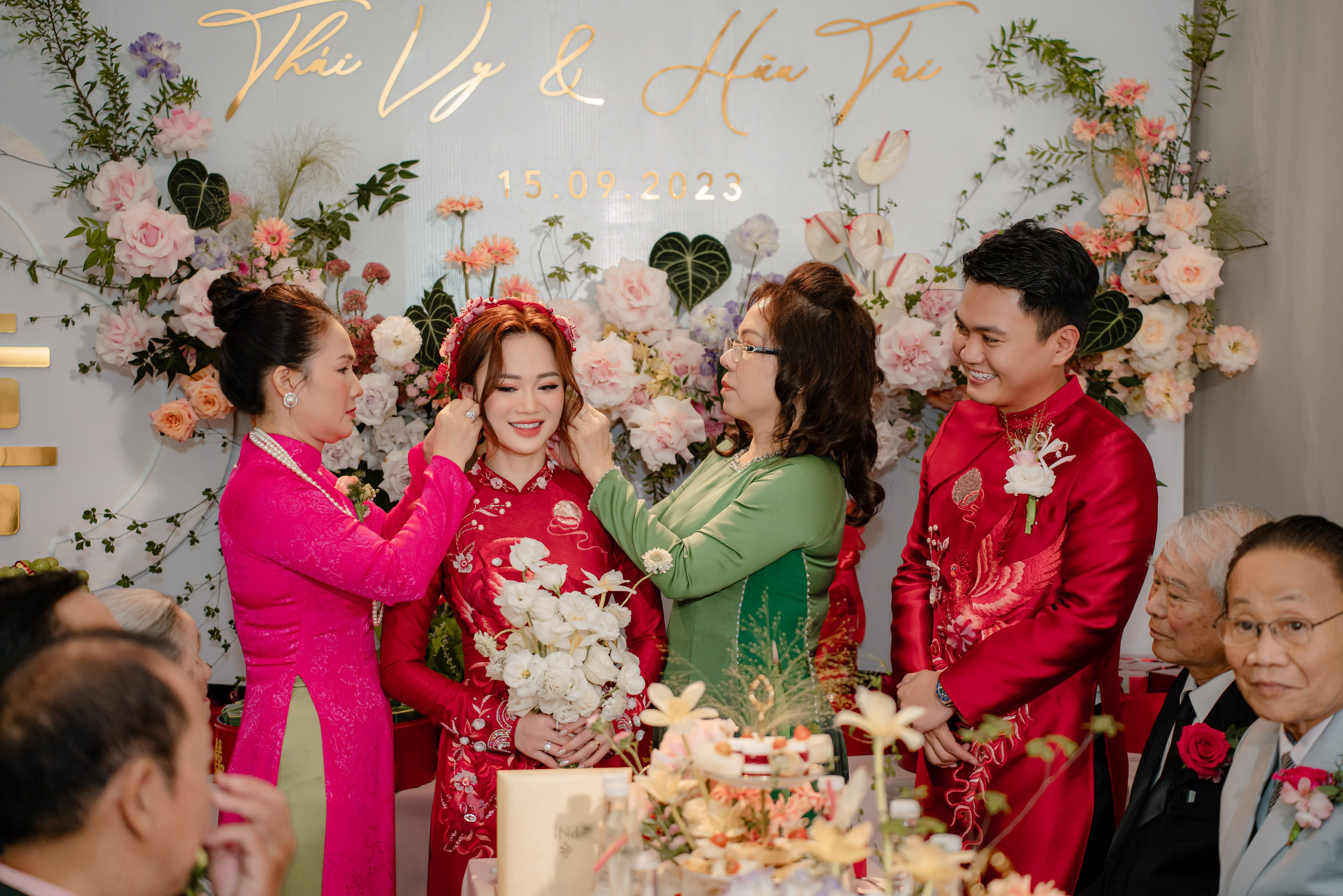 TAI & VY. WEDDING PHOTOGRAPHER IN VIETNAM