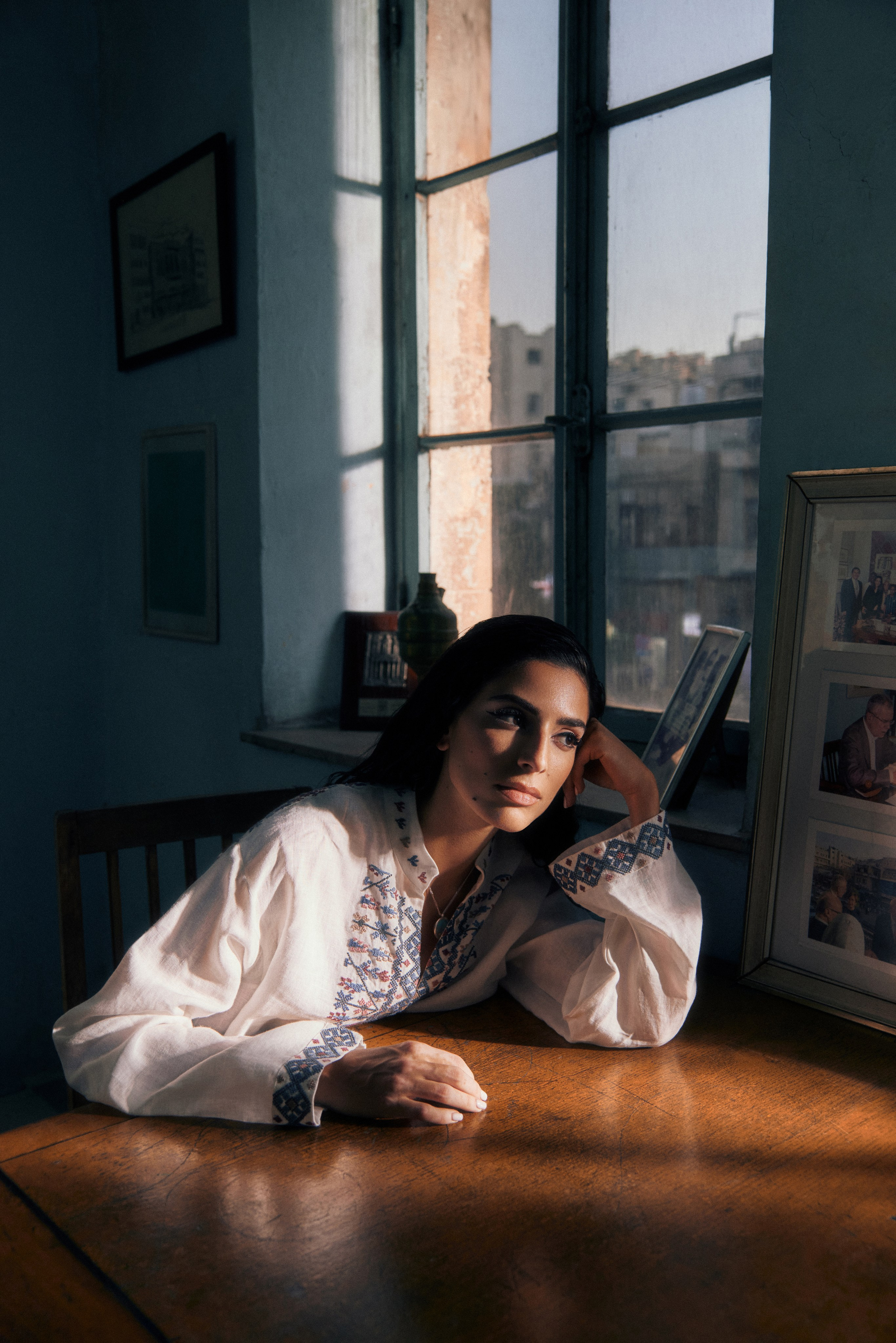 EDITORIAL. Beauty, Fashion and Editorial Retoucher