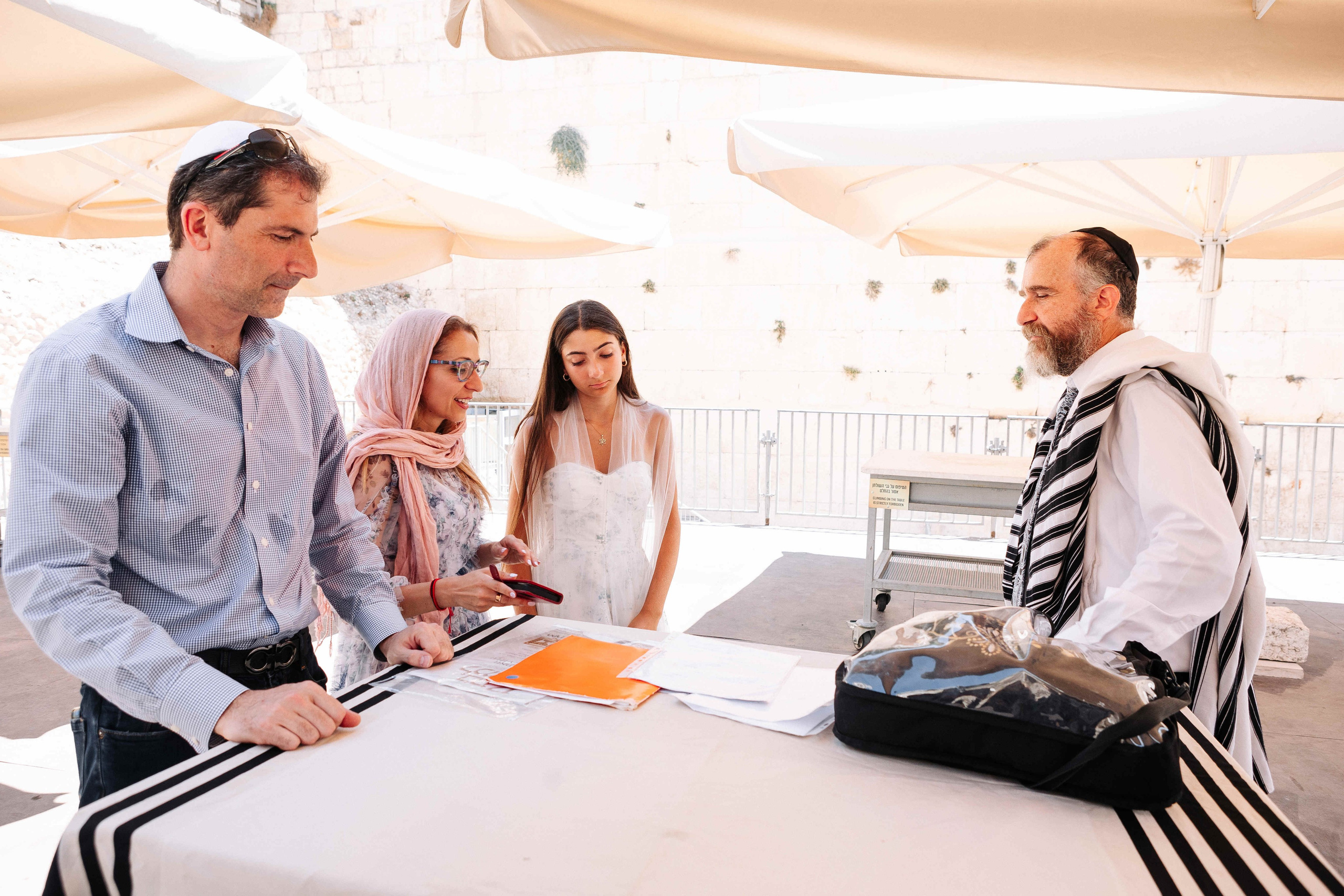 BAT MITZVAH CEREMONY + PHOTO SESSION. Https://shi-photo.com/