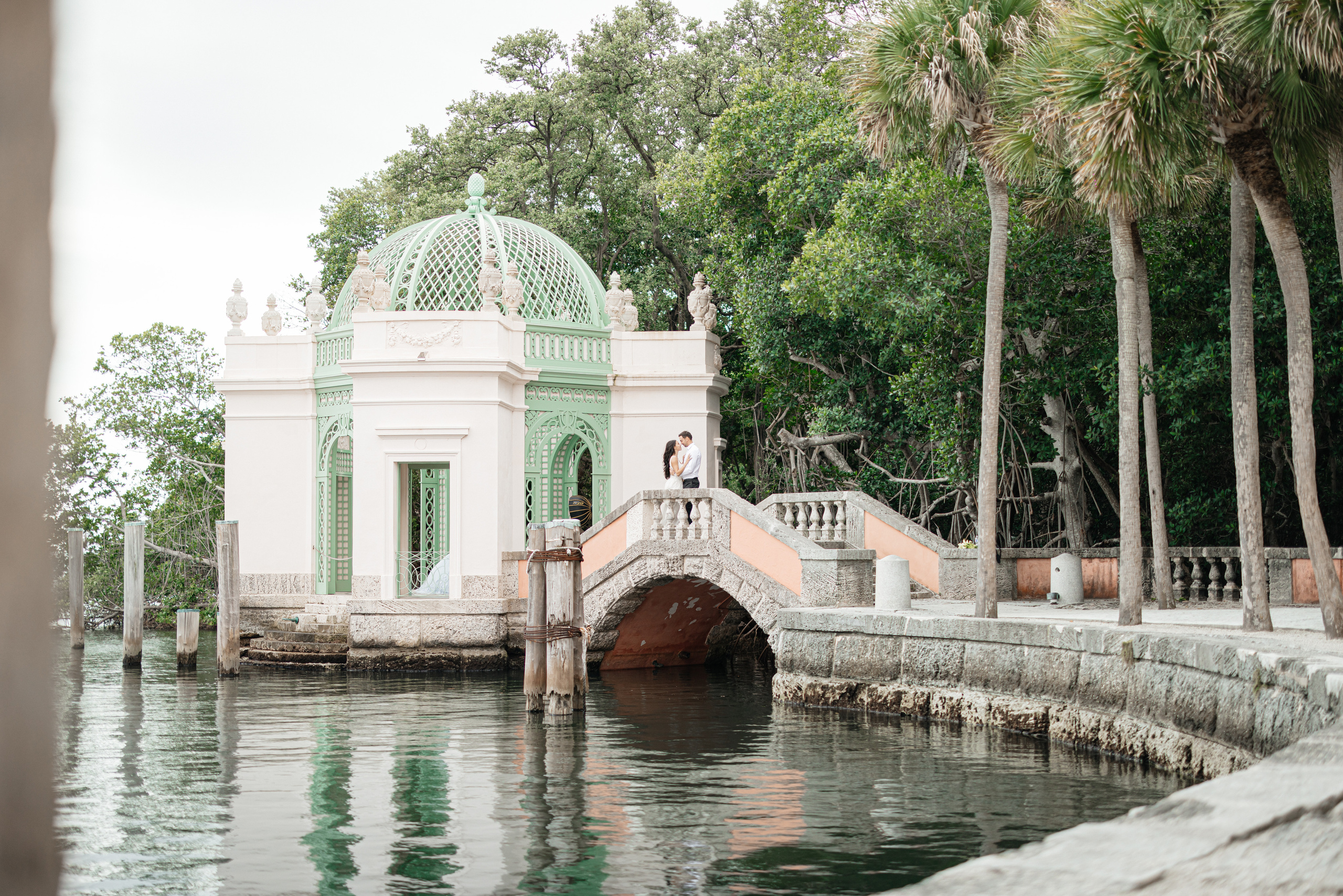 Yulia and Dimas, Vizcaya Museum and Gardens, Miami. Wedding Photo & Video