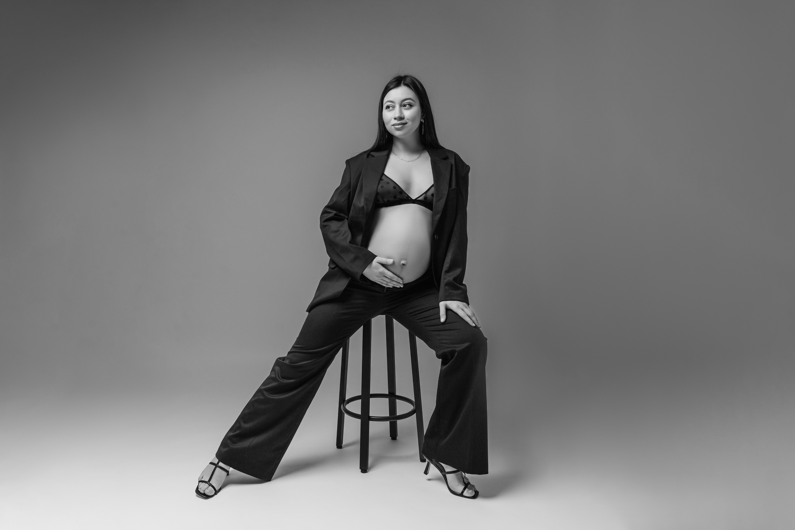 Pregnancy photo shoot in the studio