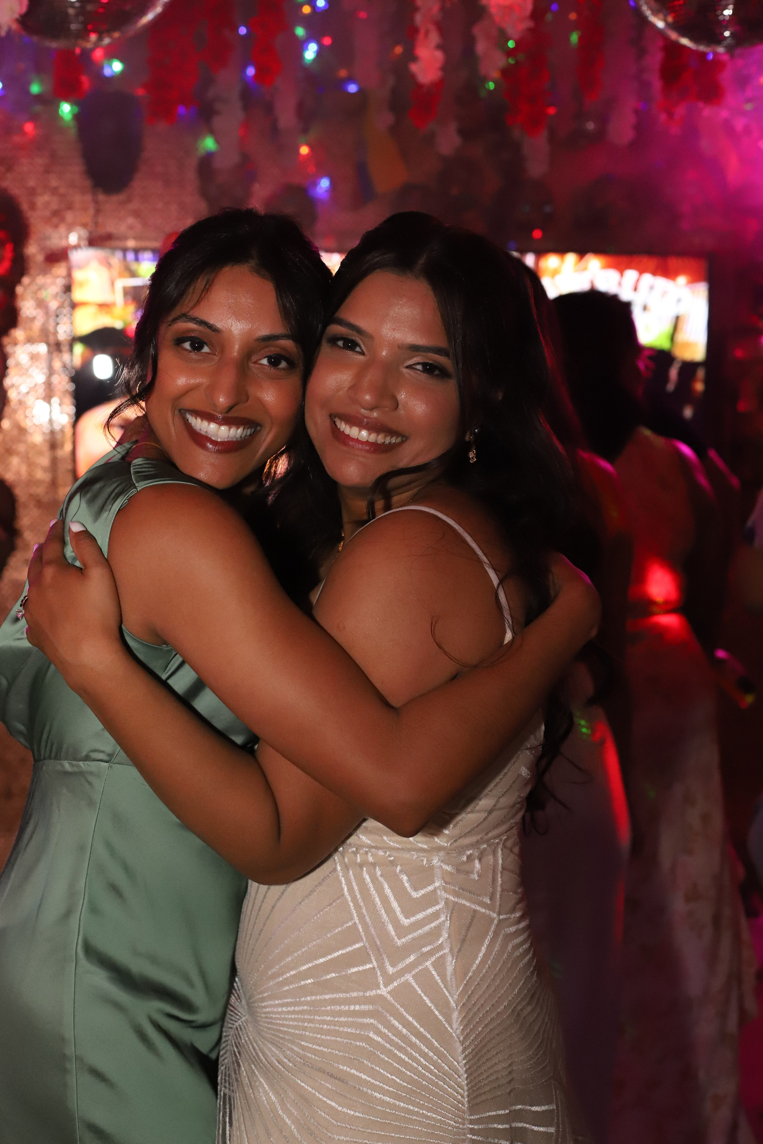 Jany and Ricardo. VALERIIA VIUNOVA individual shooting\love story\event\brand