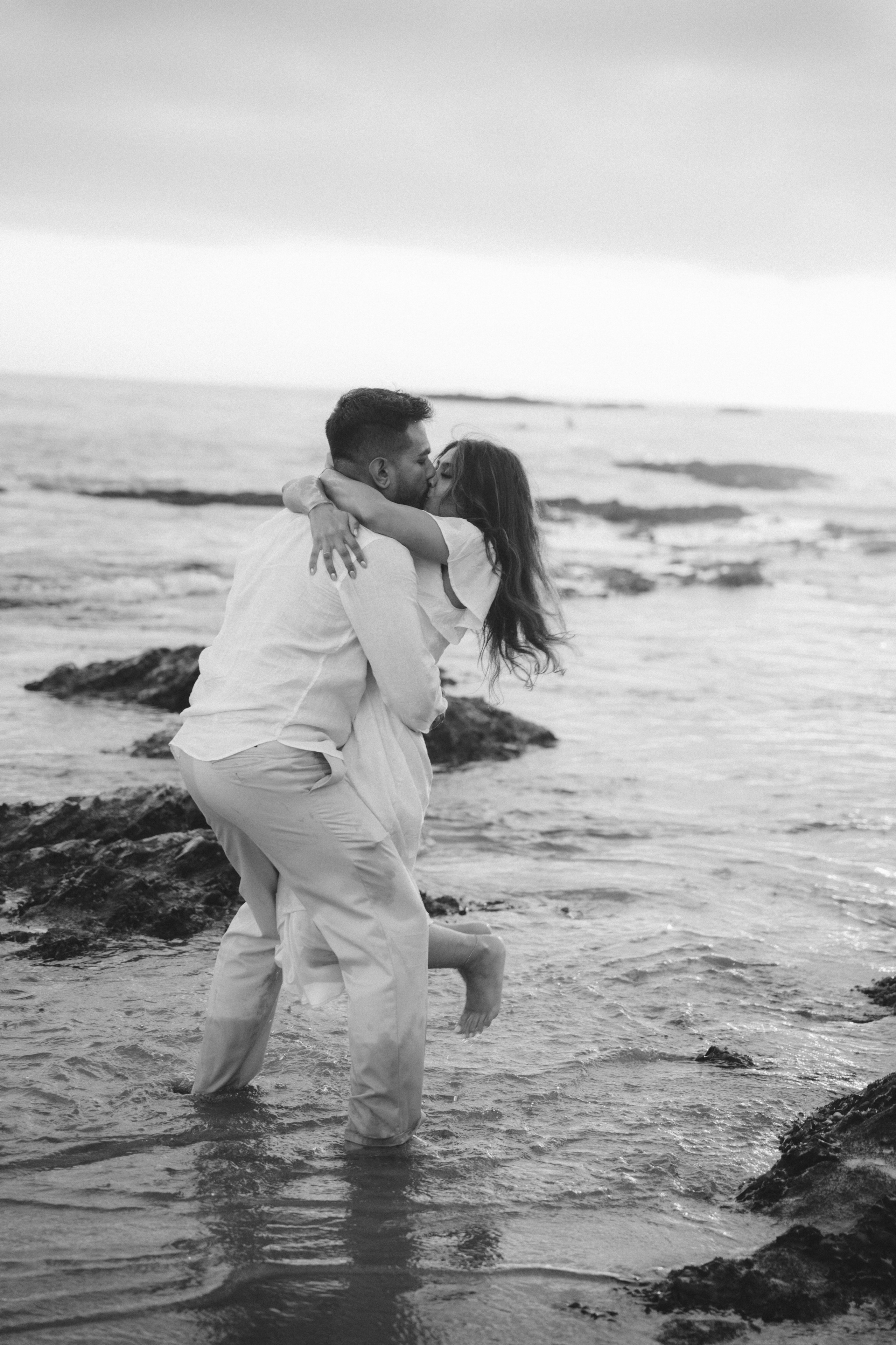 Crystal Cove Couple photographer. Love story photography in Santa Monica. Elopement photography. Engagement photographer. Proposal Photographer.  Santa Monica Wedding Photographer. Santa Monica Elopement Photographer. Newport Beach Couples photographer. Laguna Beach Couple Photographer. Crystal Cove Proposal. Laguna Beach engagement Photos