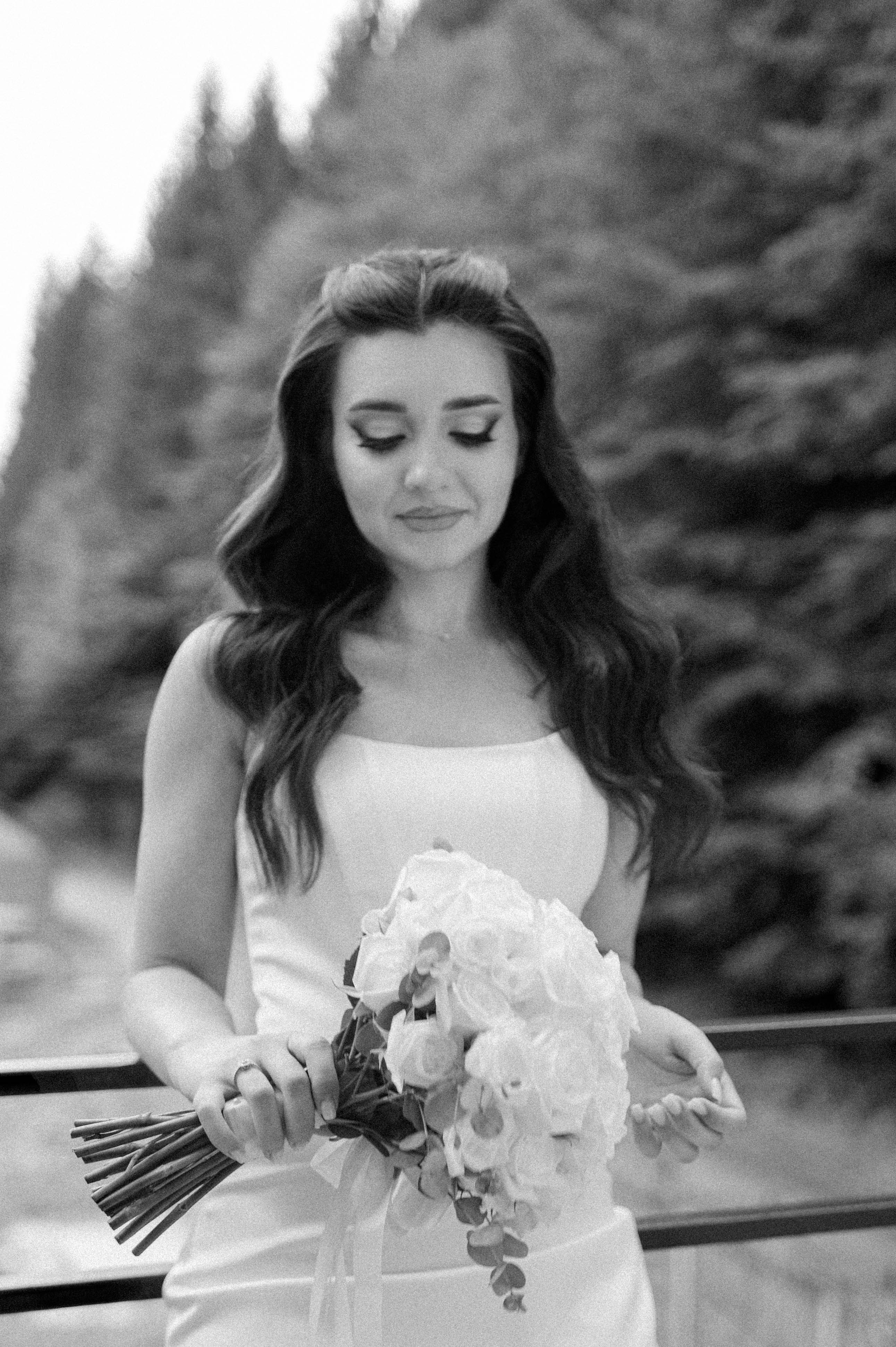 Bianca + Mihai. Alexandra Hanu Photographer