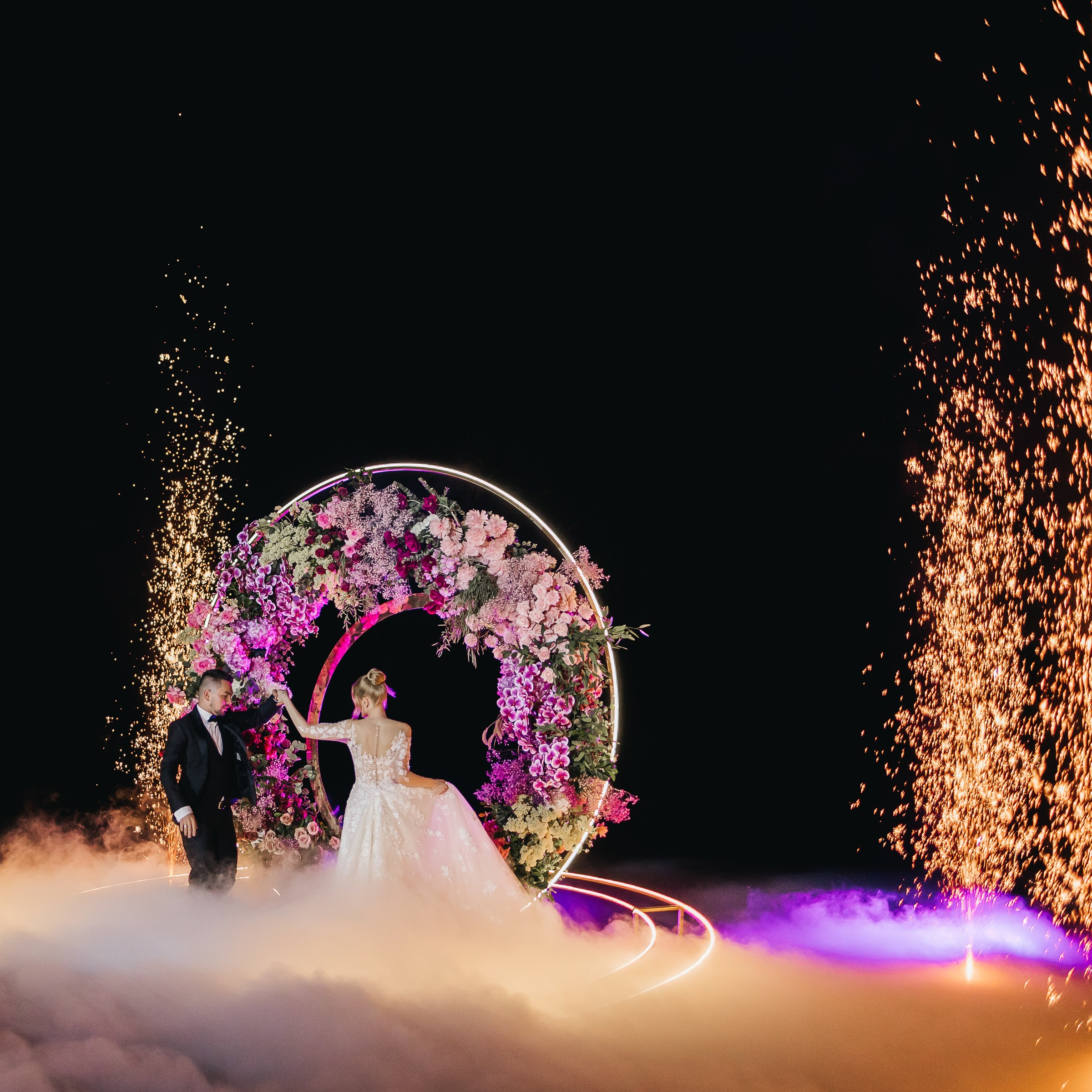 Araz & Daria. Destination wedding and fashion photographer in Riga Igor Davidovich