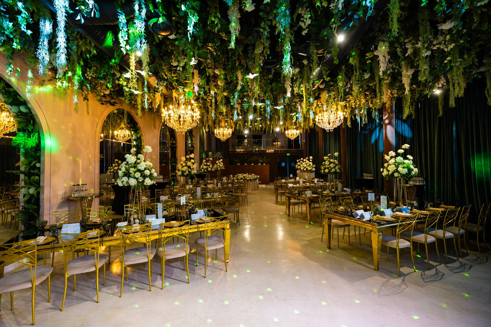 Nunta Alexandra si Cristi - Manu Ivanciu. Wedding Photographer in Bucharest — Manu Ivanciu