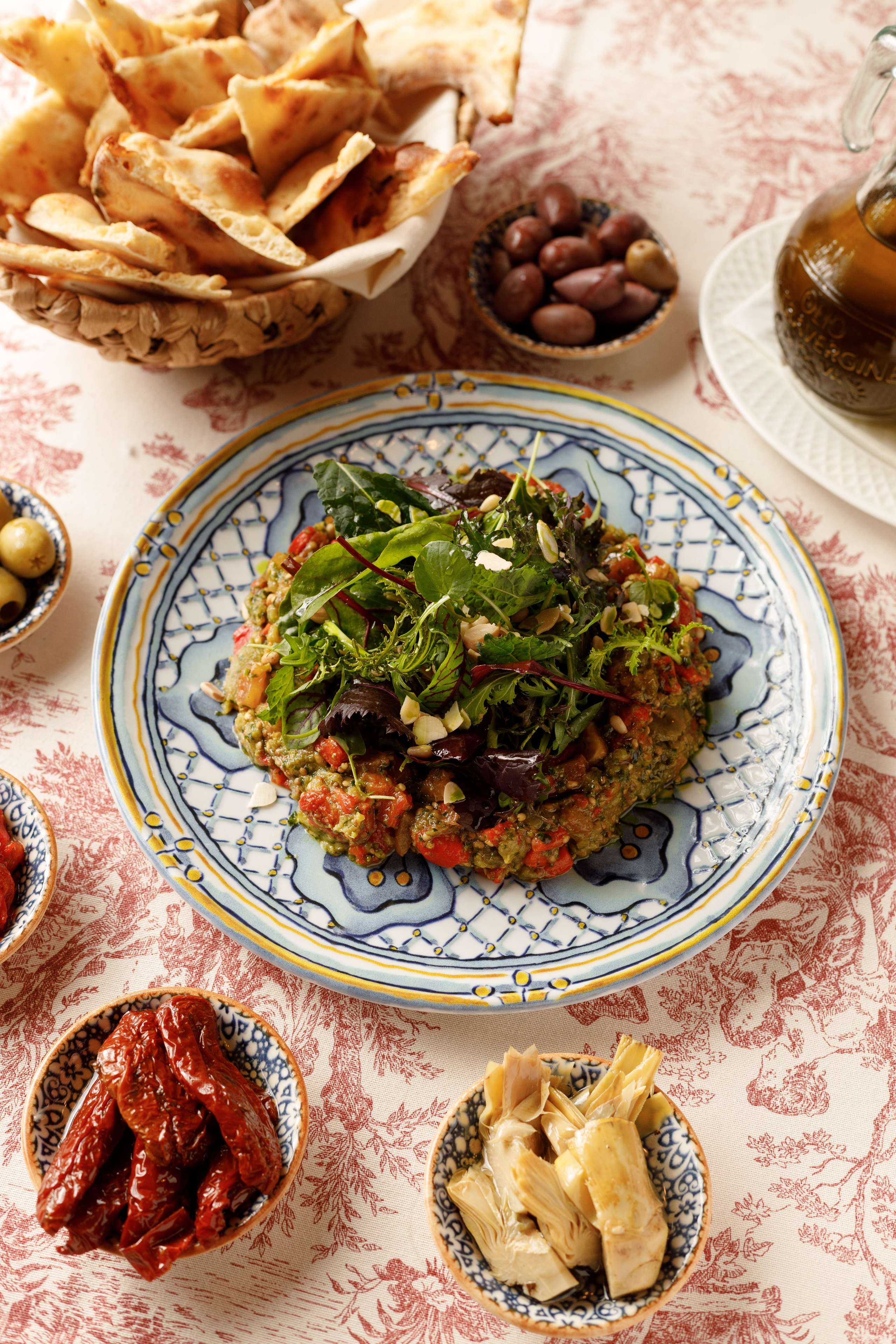 Ciao Bella. Captured by Hallovud