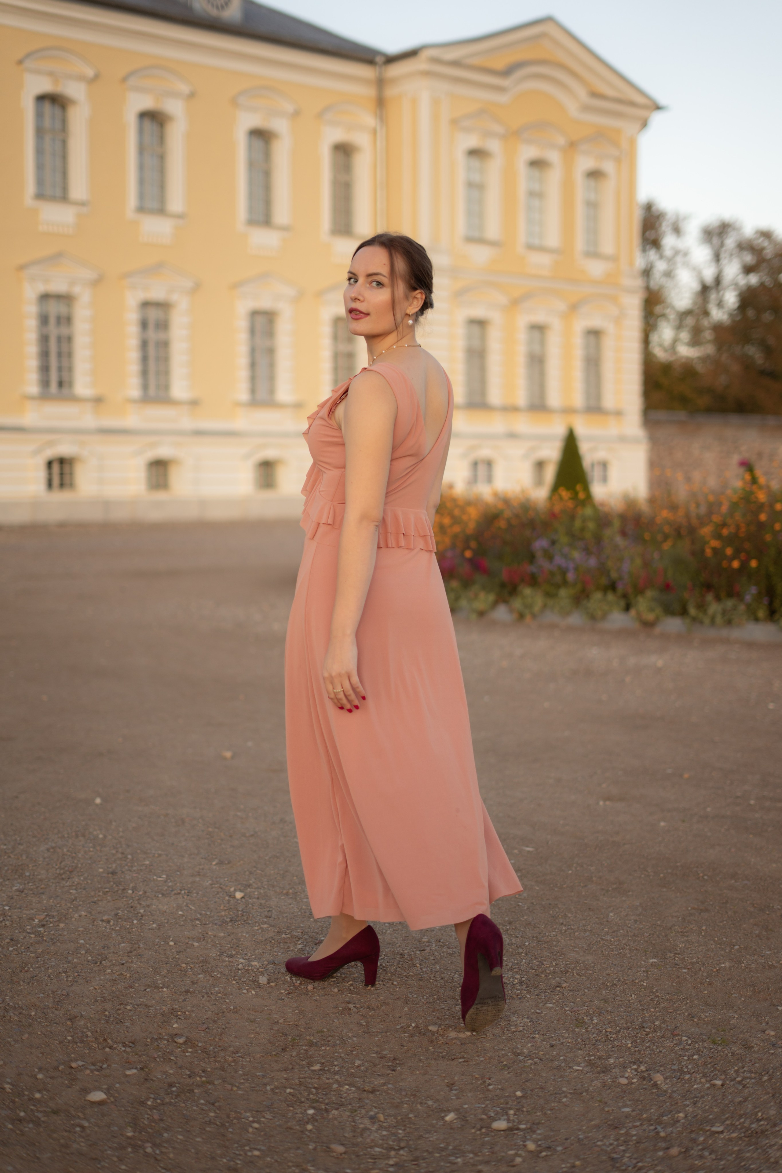 The Timeless Elegance Ft.Liva. Potrait Photography Arjunovision