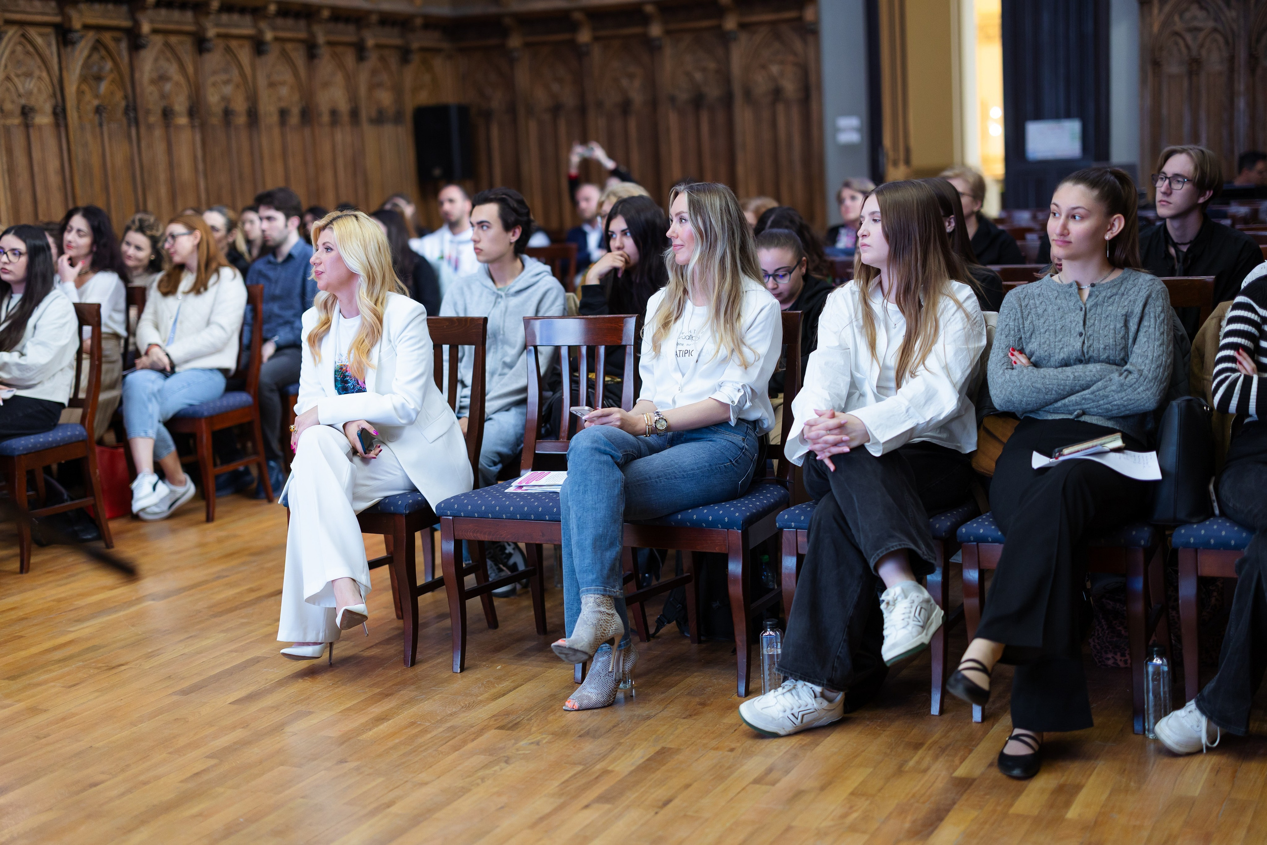 Neuro Atipic. Marius Ciocan