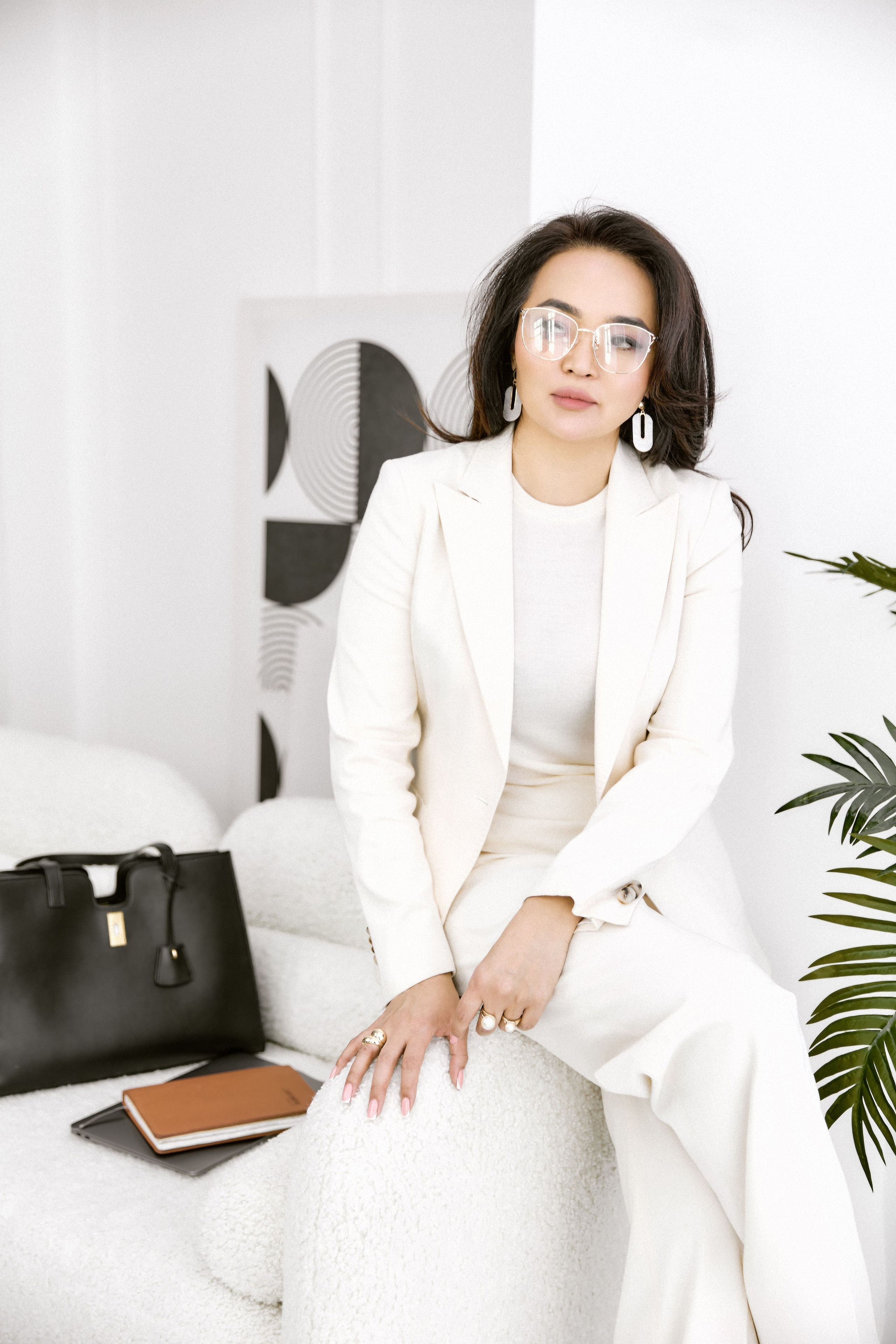 Рахат. Директор завода. Валерия Вартанова. Фотограф