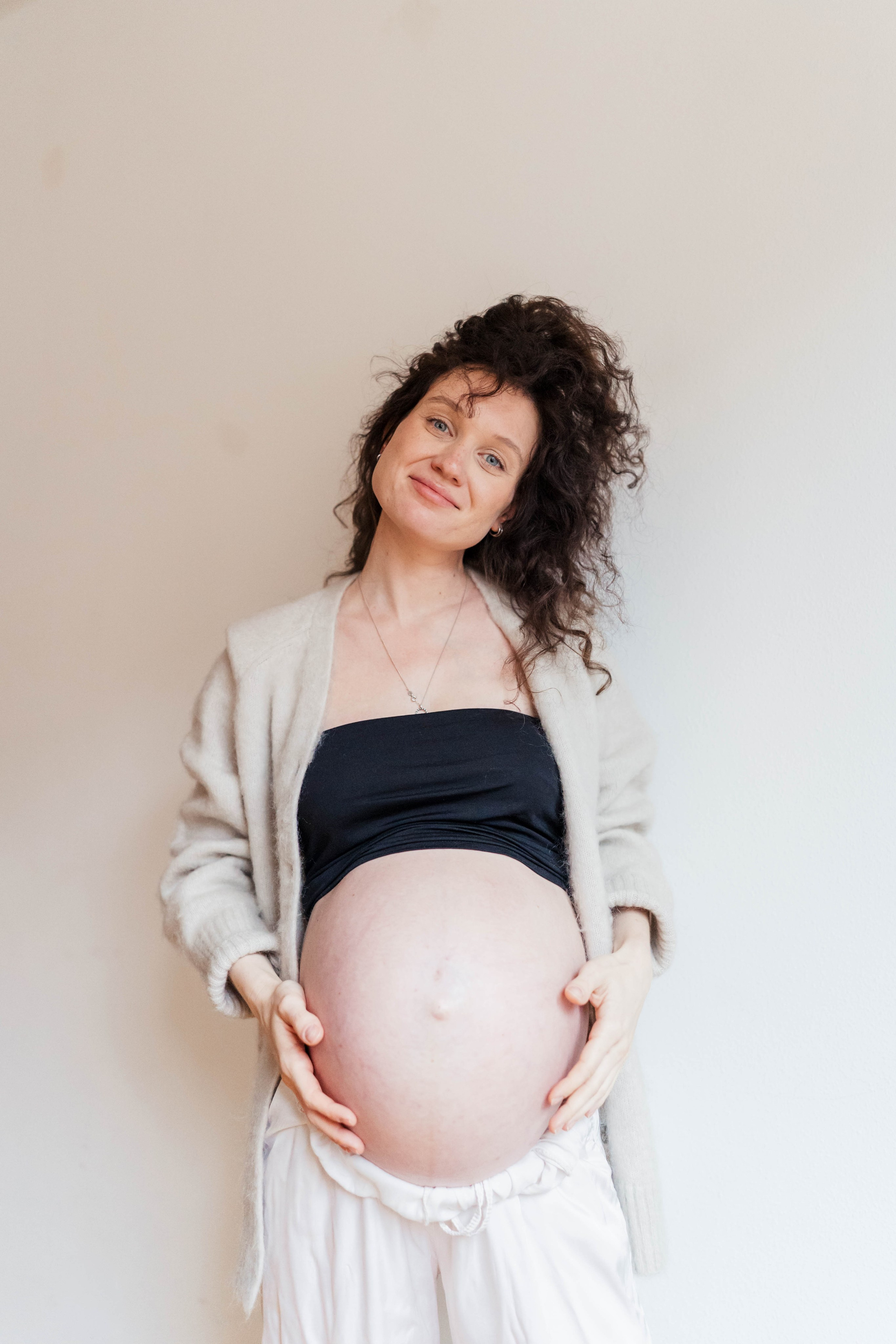Рита и Саша +1. Family photographer in Oviedo — Yana Razina