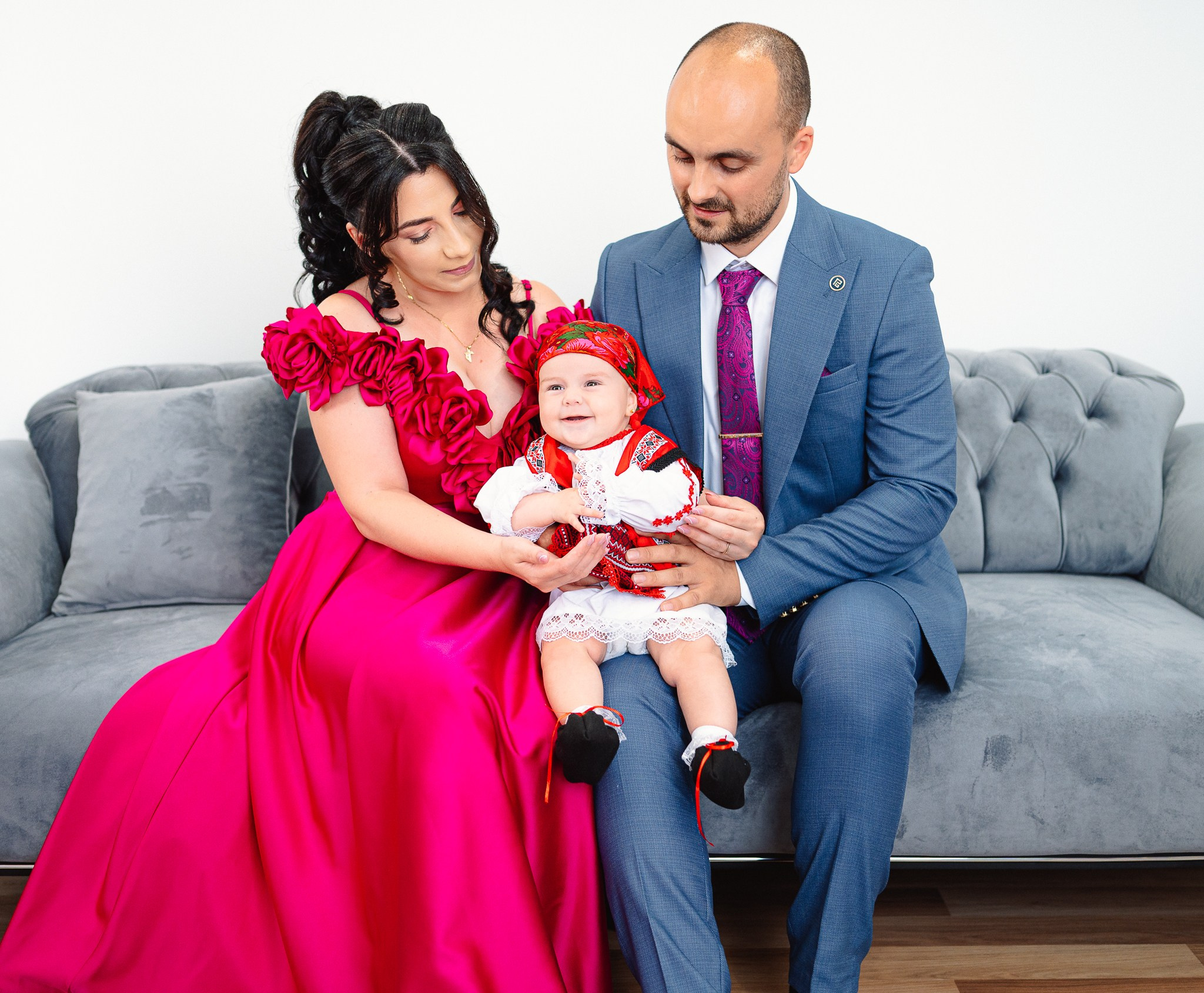 Taina Botezului | Carla Elena. Fotograf de nuntă și botez în Dâmbovița și București | Chivescu Alexandru