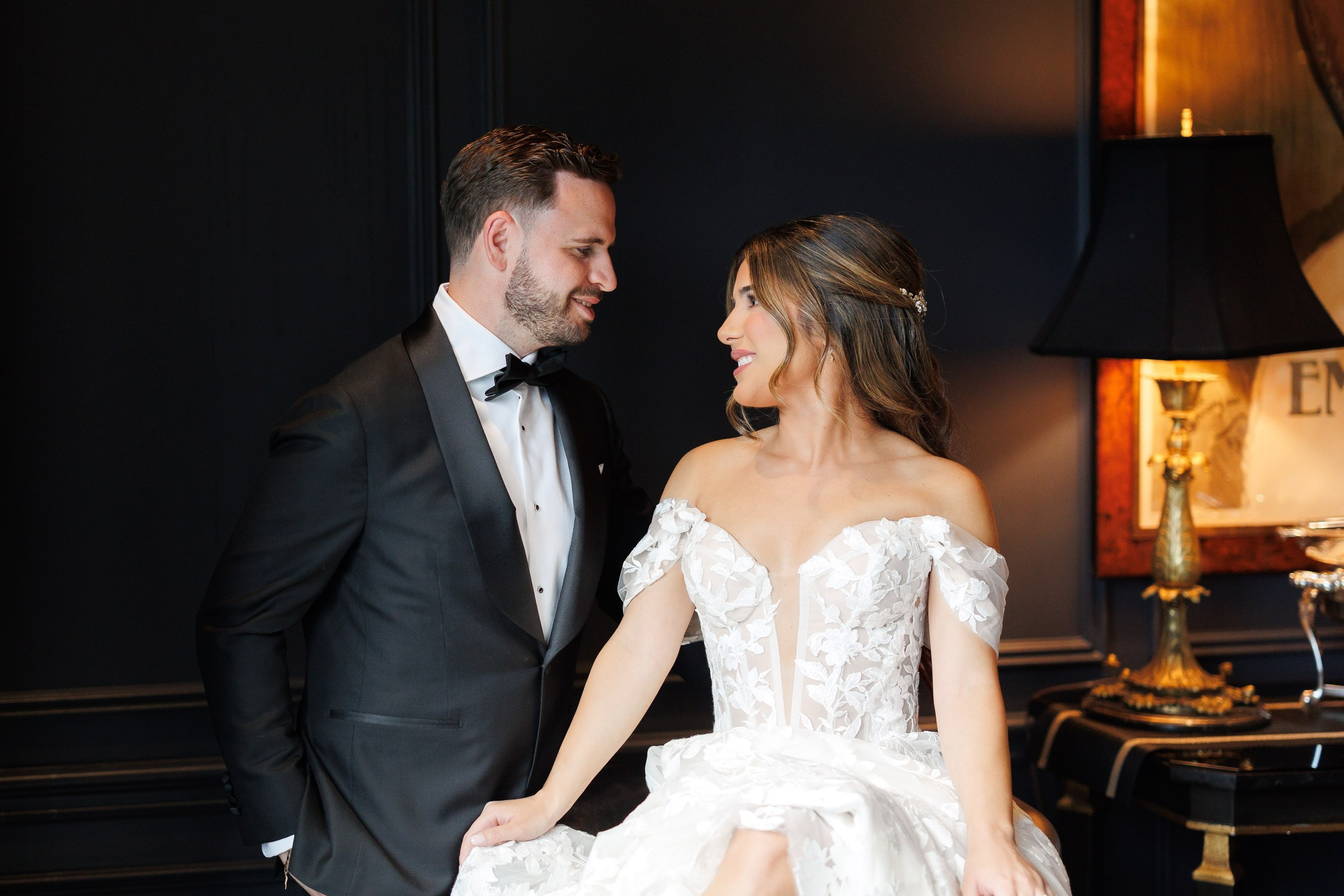 Arianeh & Michael, Park Chateau. Wedding Photo & Video