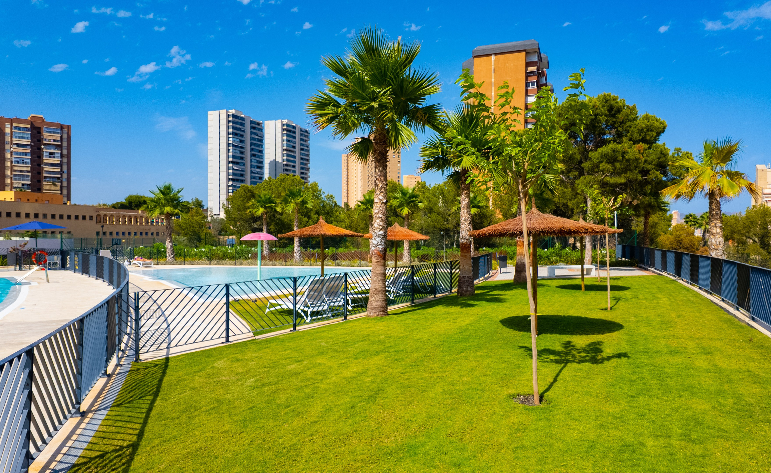 Benidorm. Baby Beast