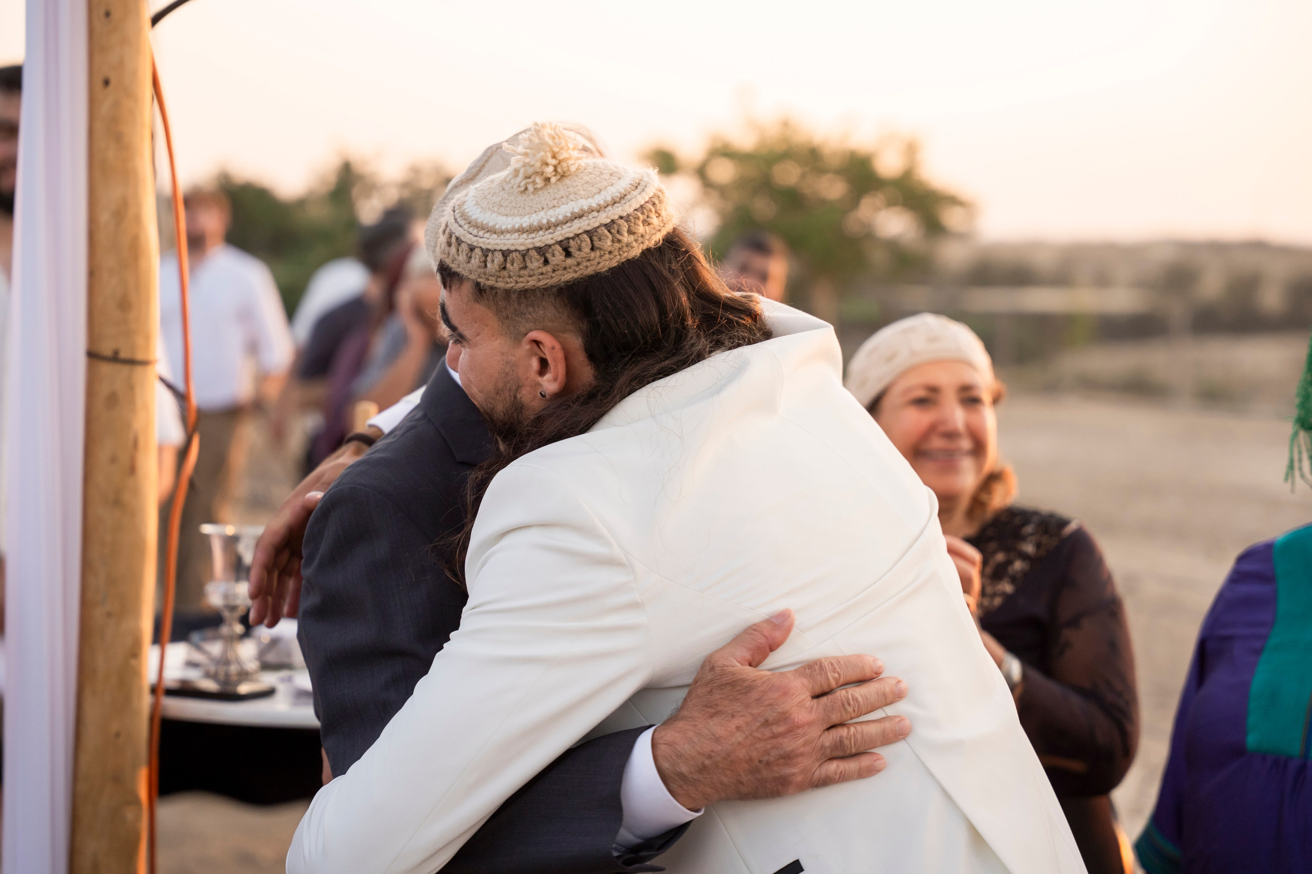 אביה ואחיה. יוסף מזרחי צילום חתונה, ברית וזוגיות. צלם מקצועי שאוהב להוציא אתכם הכי יפים ברגעים הכי מרגשים