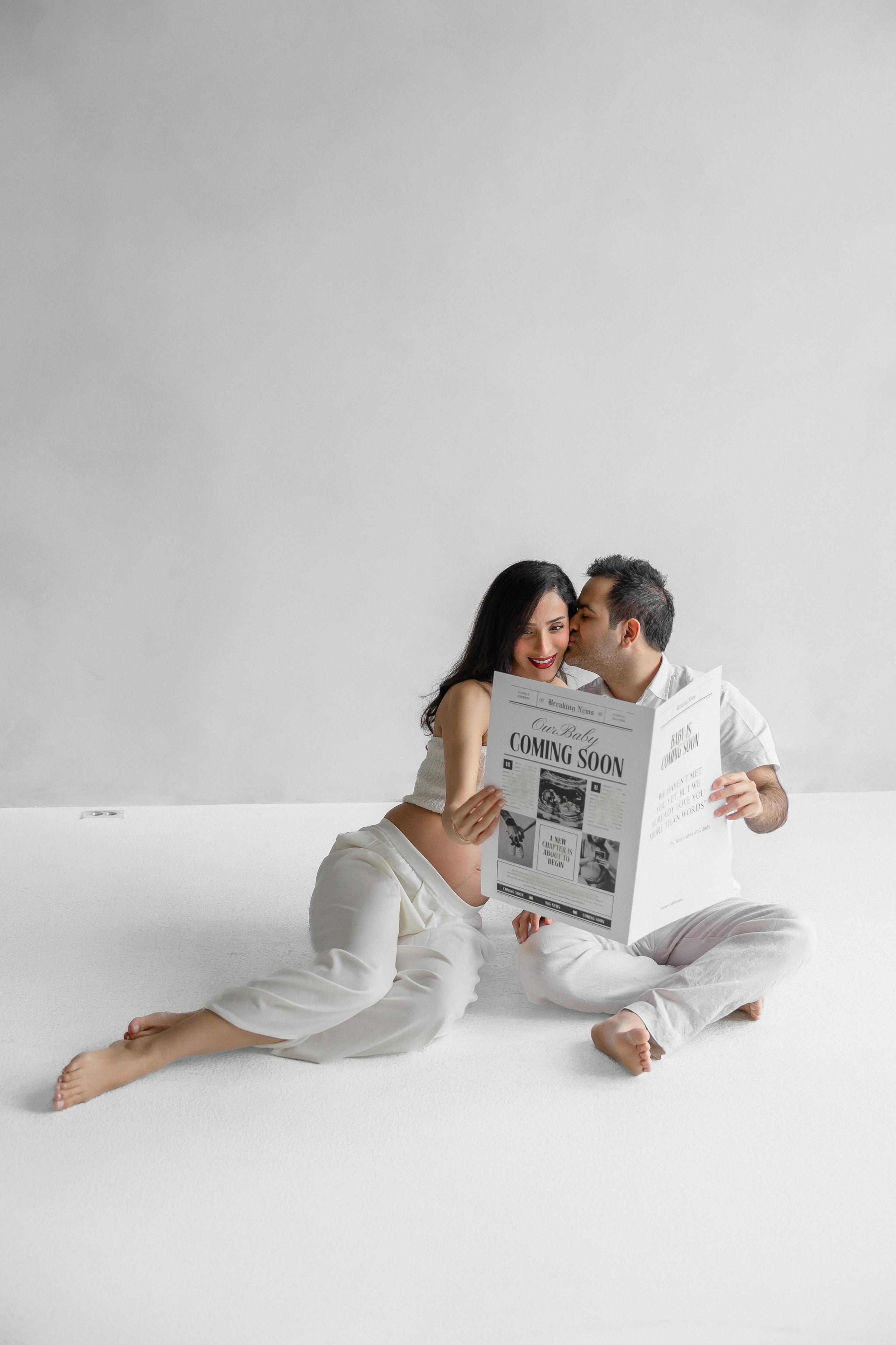 Timeless Maternity Photographer in Toronto. Iana Banana | Toronto Maternity, Newborn & Family Photographer