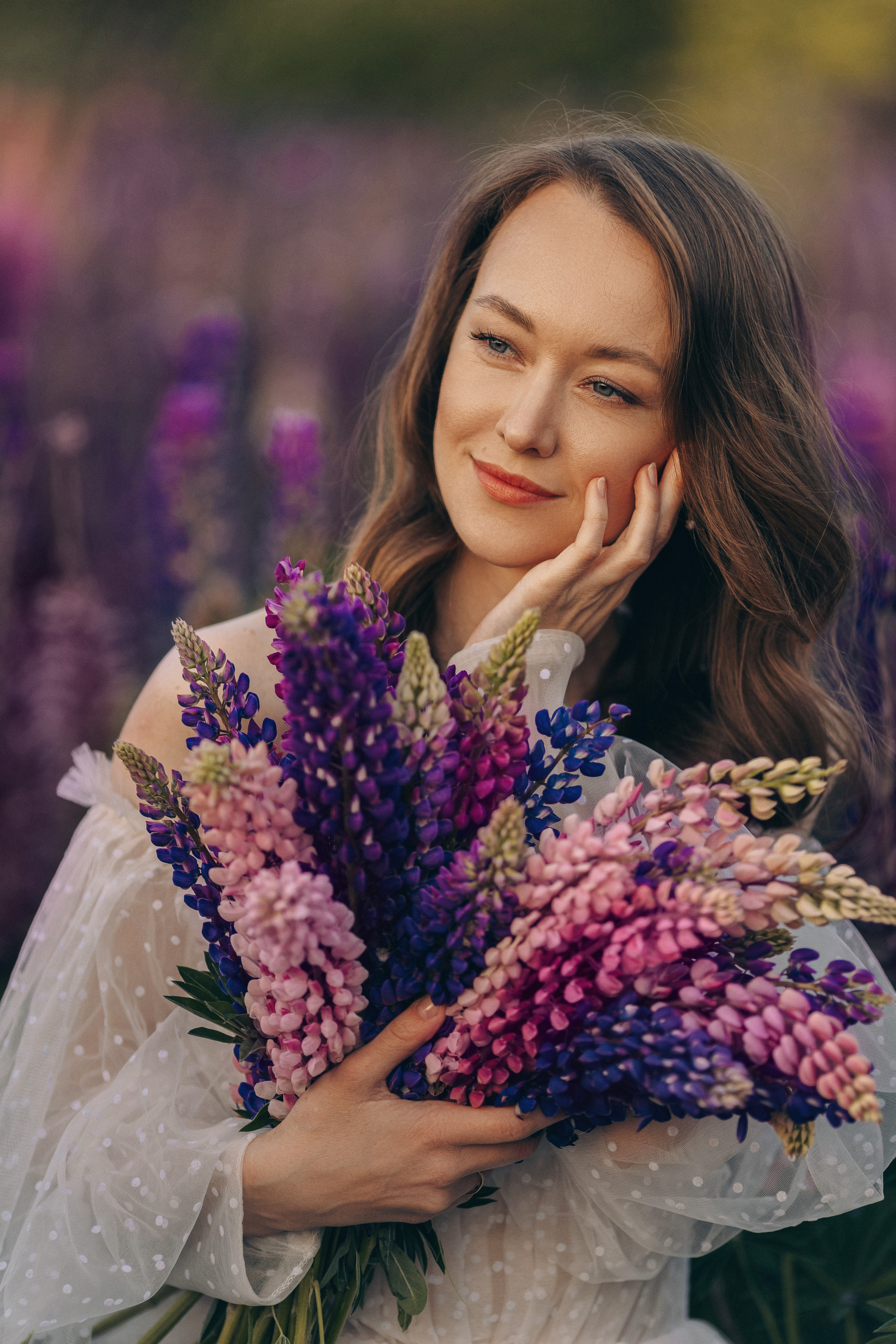 Фотосессии в цветущих люпиновых полях в Таллинне. Фотограф в Таллинне — портретные, семейные и детские фотосессии