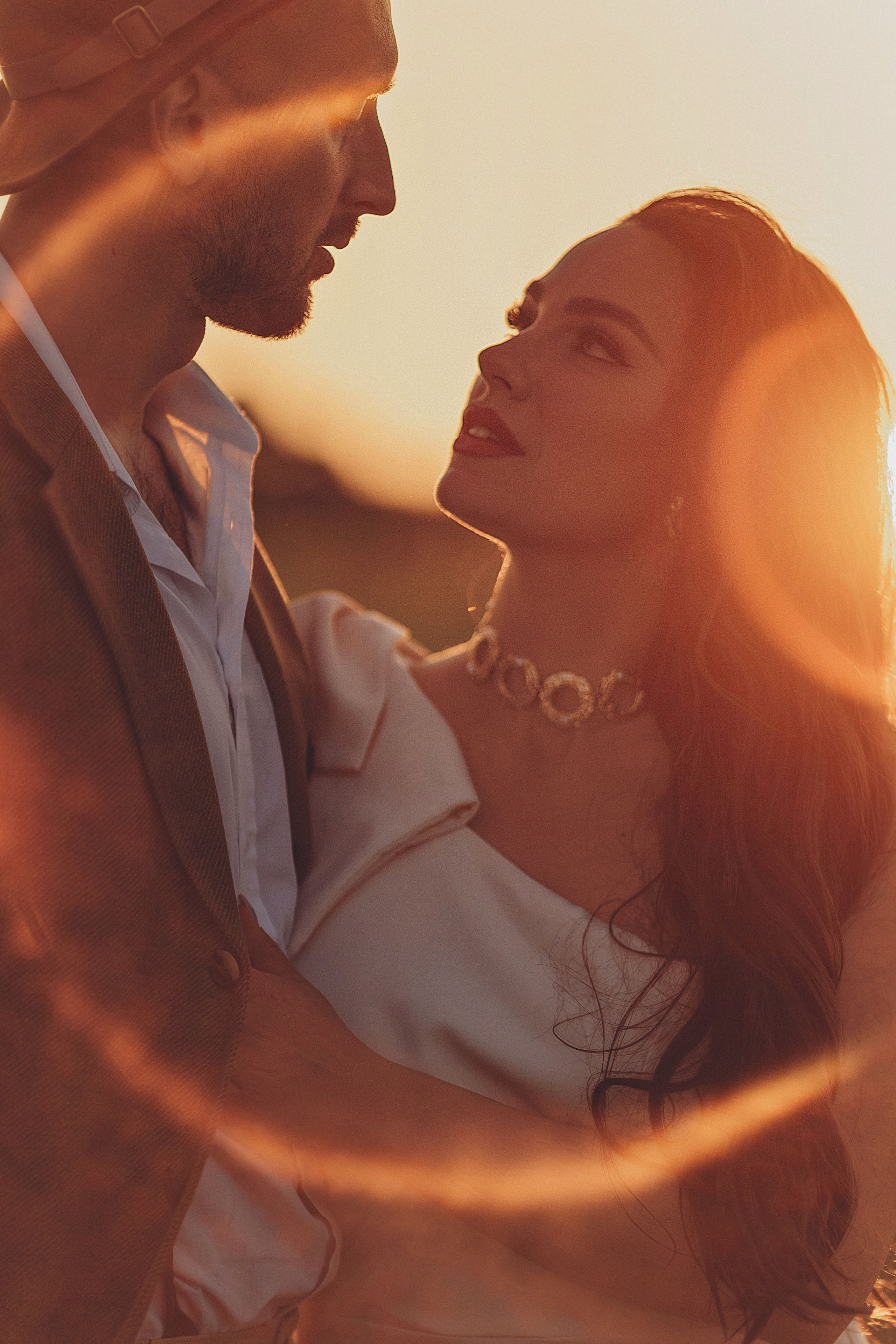 Фотосессия Love Story с самолетом в Таллинне. Фотограф в Таллинне — портретные, семейные и детские фотосессии