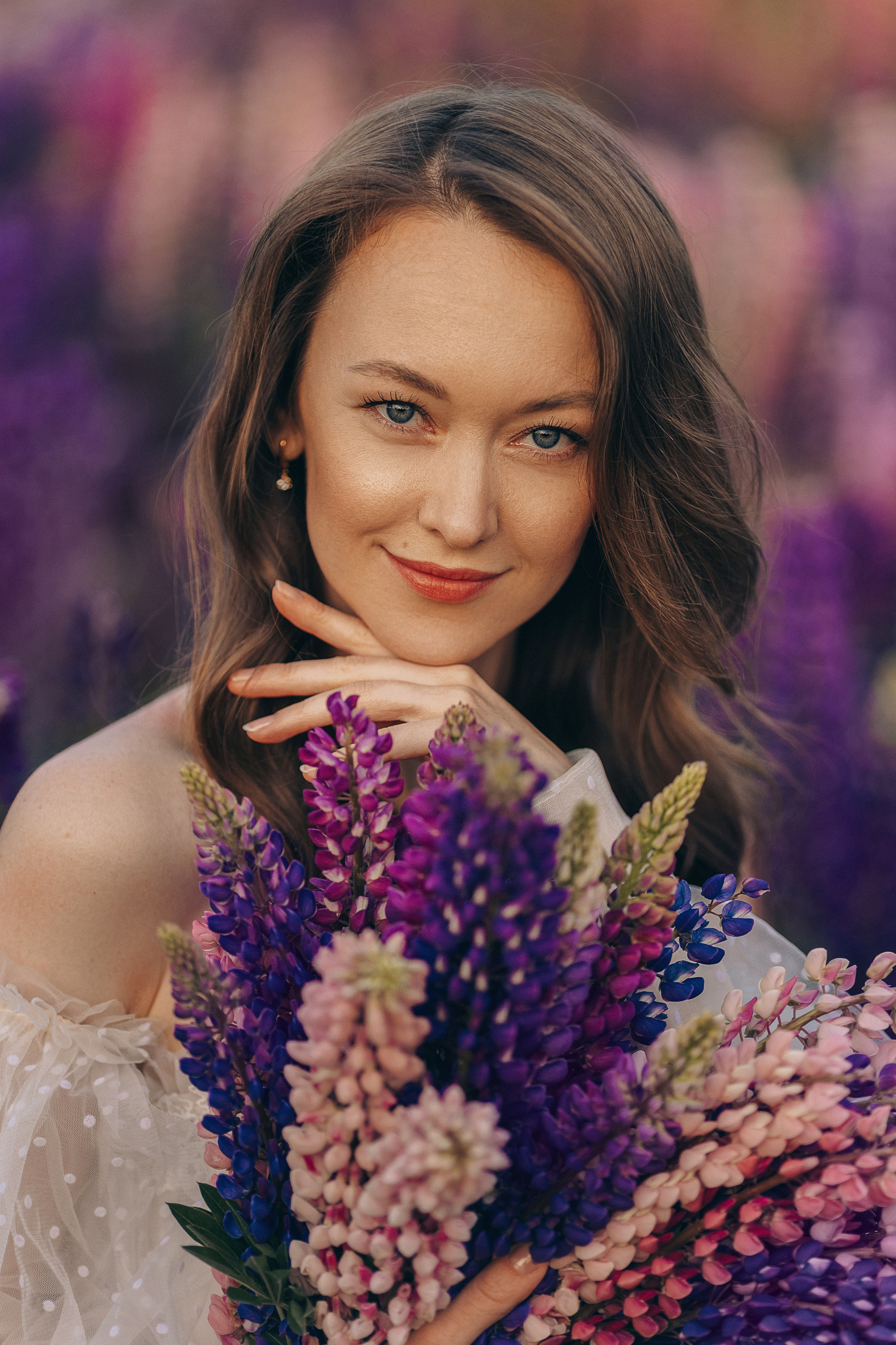 Фотосессии в цветущих люпиновых полях в Таллинне. Фотограф в Таллинне — портретные, семейные и детские фотосессии