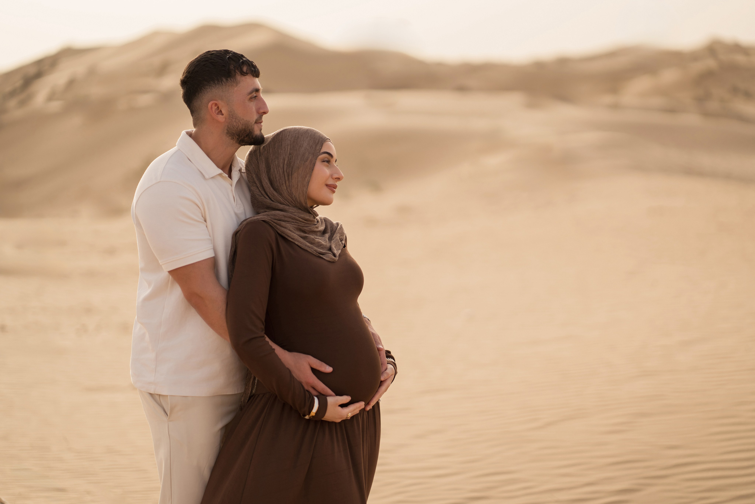 Whispers of love. Angela Iakovleva — Family Photographer in Dubai