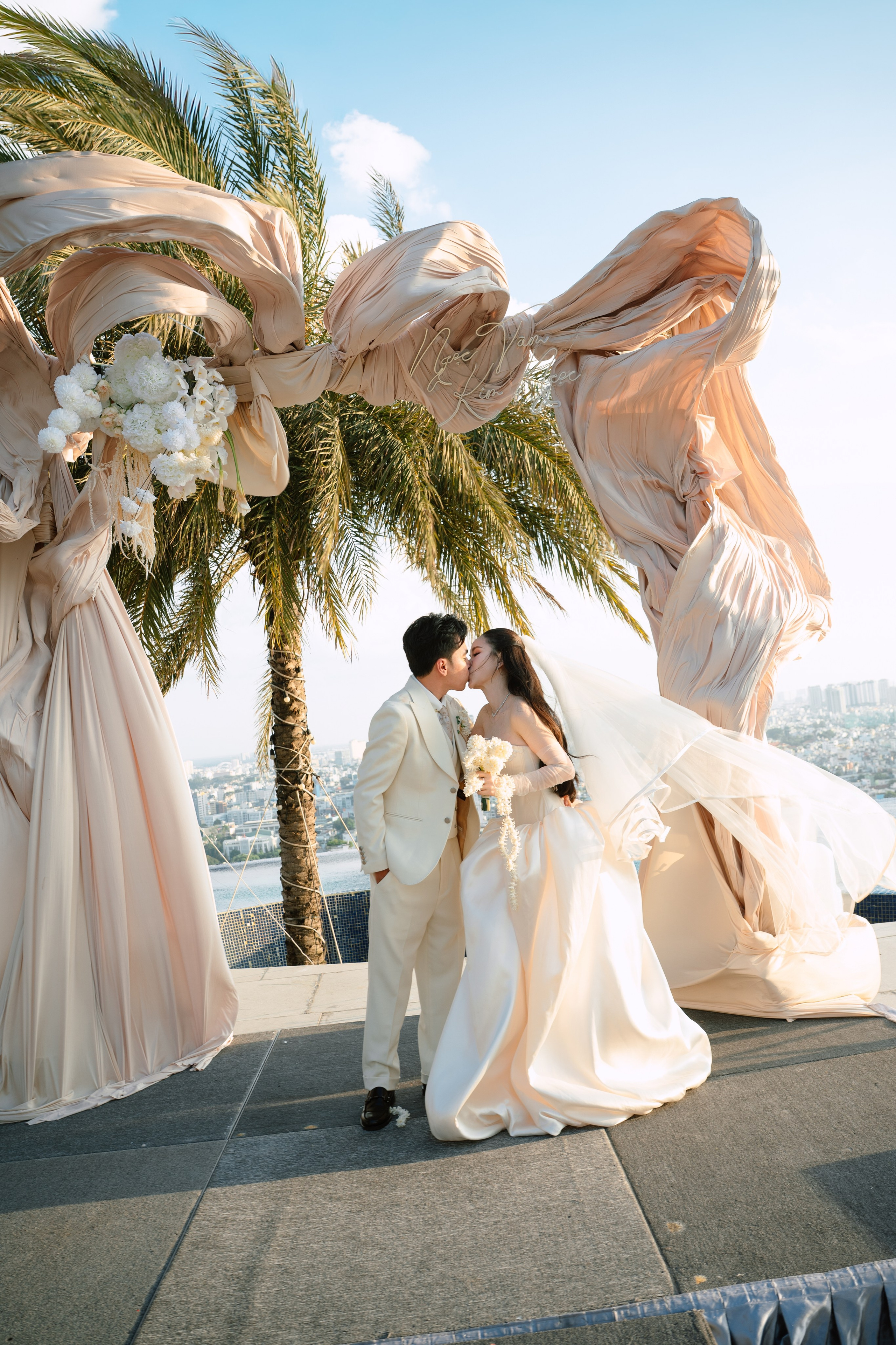 Ngọc & Tâm. Cam Images