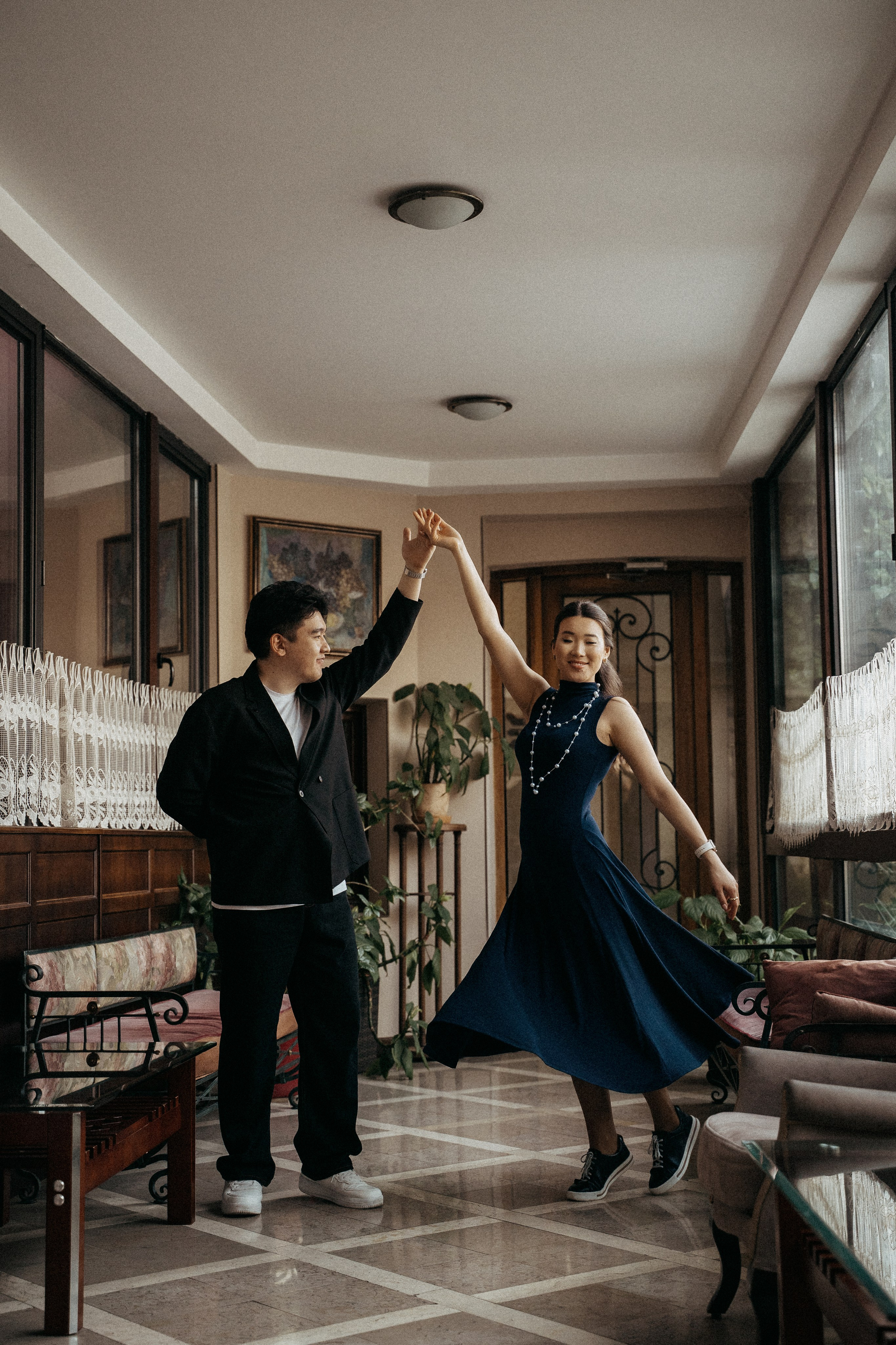 Hand in hand. Photographer and travel-blogger Aleksandra Gritsenko