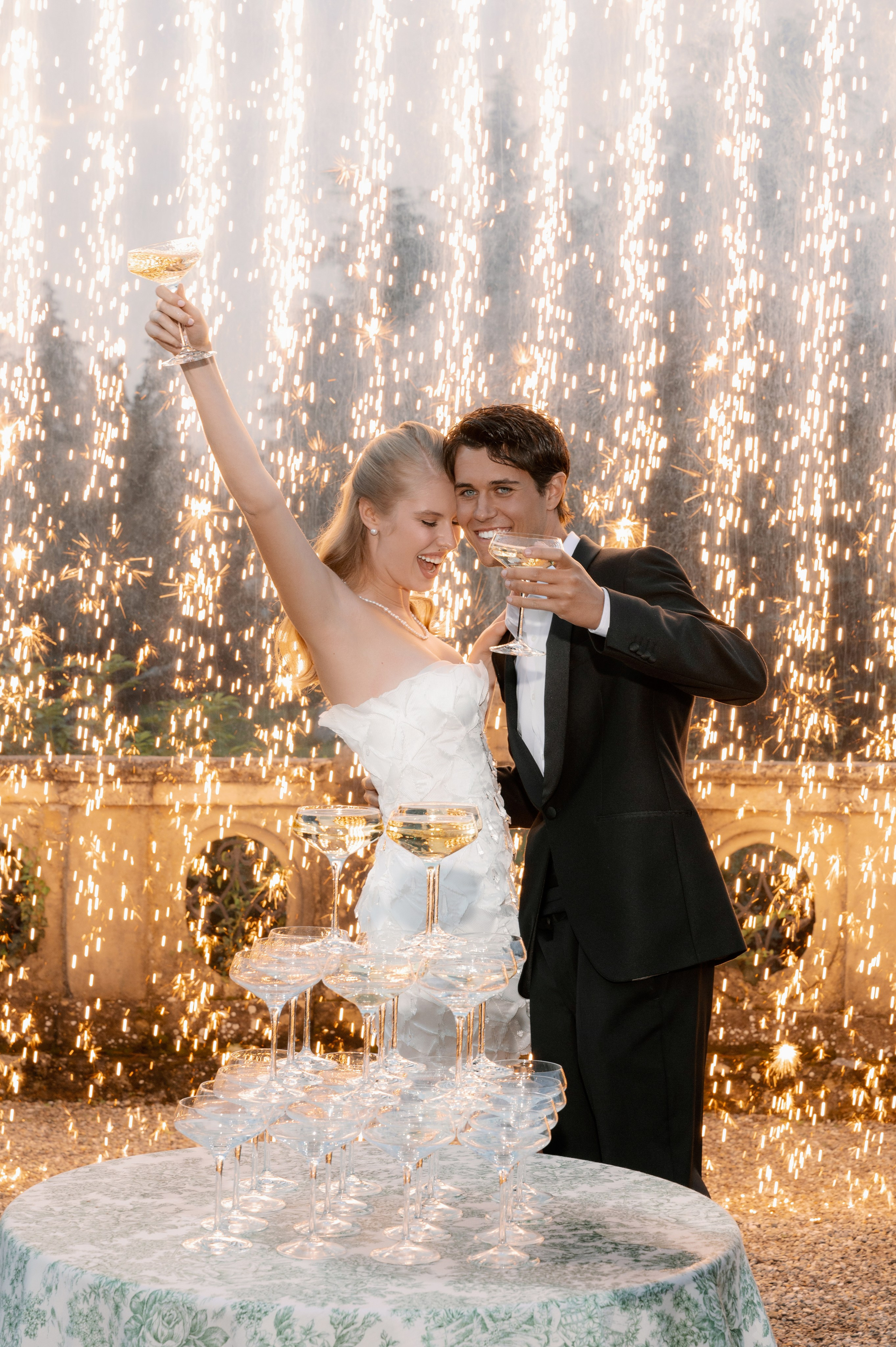 Anna & Matt. Bakasphoto wedding and lifestyle photography Latvia and Worldwide