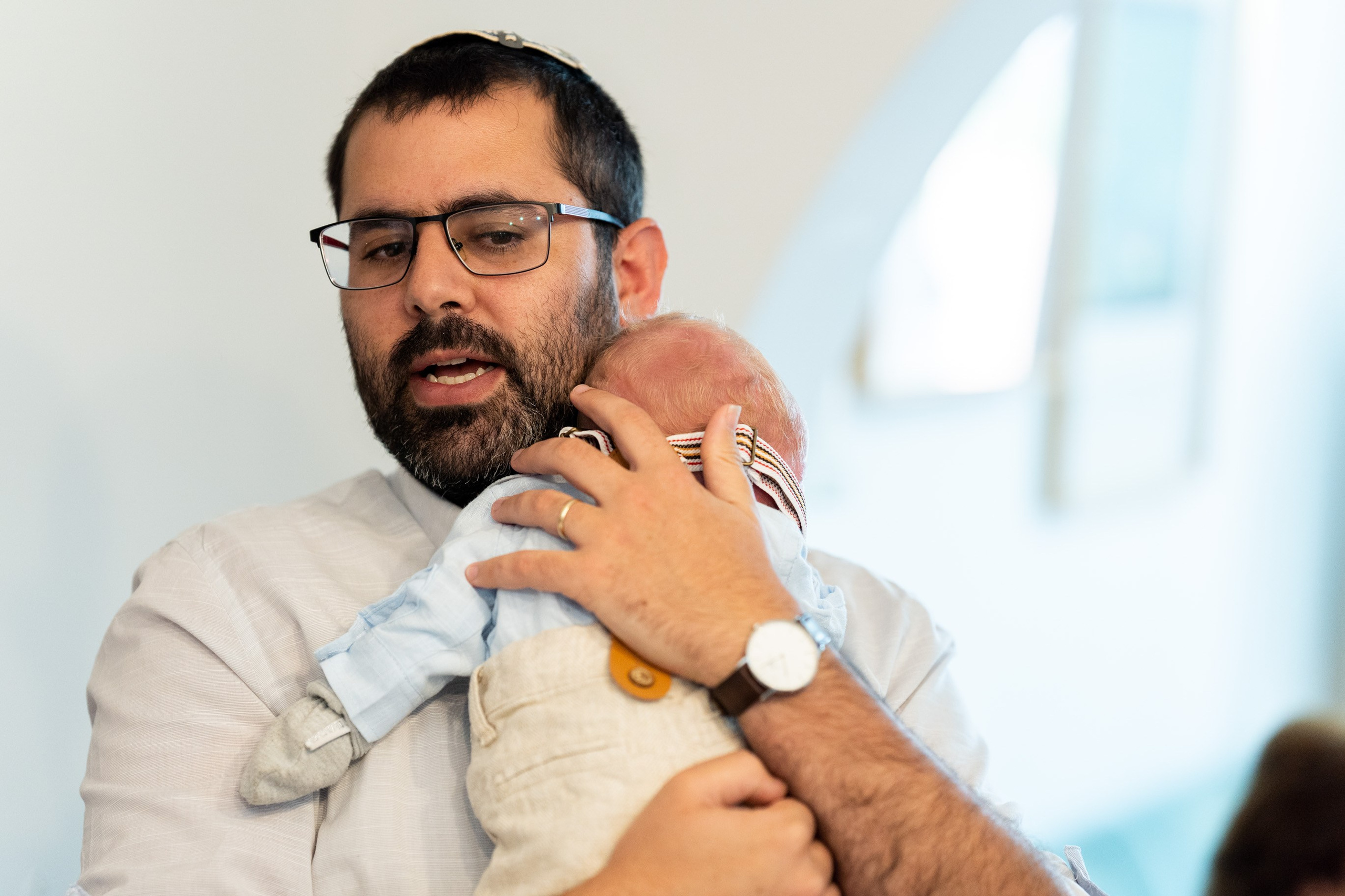 משפחת ברנד. יוסף מזרחי צילום חתונה, ברית וזוגיות. צלם מקצועי שאוהב להוציא אתכם הכי יפים ברגעים הכי מרגשים