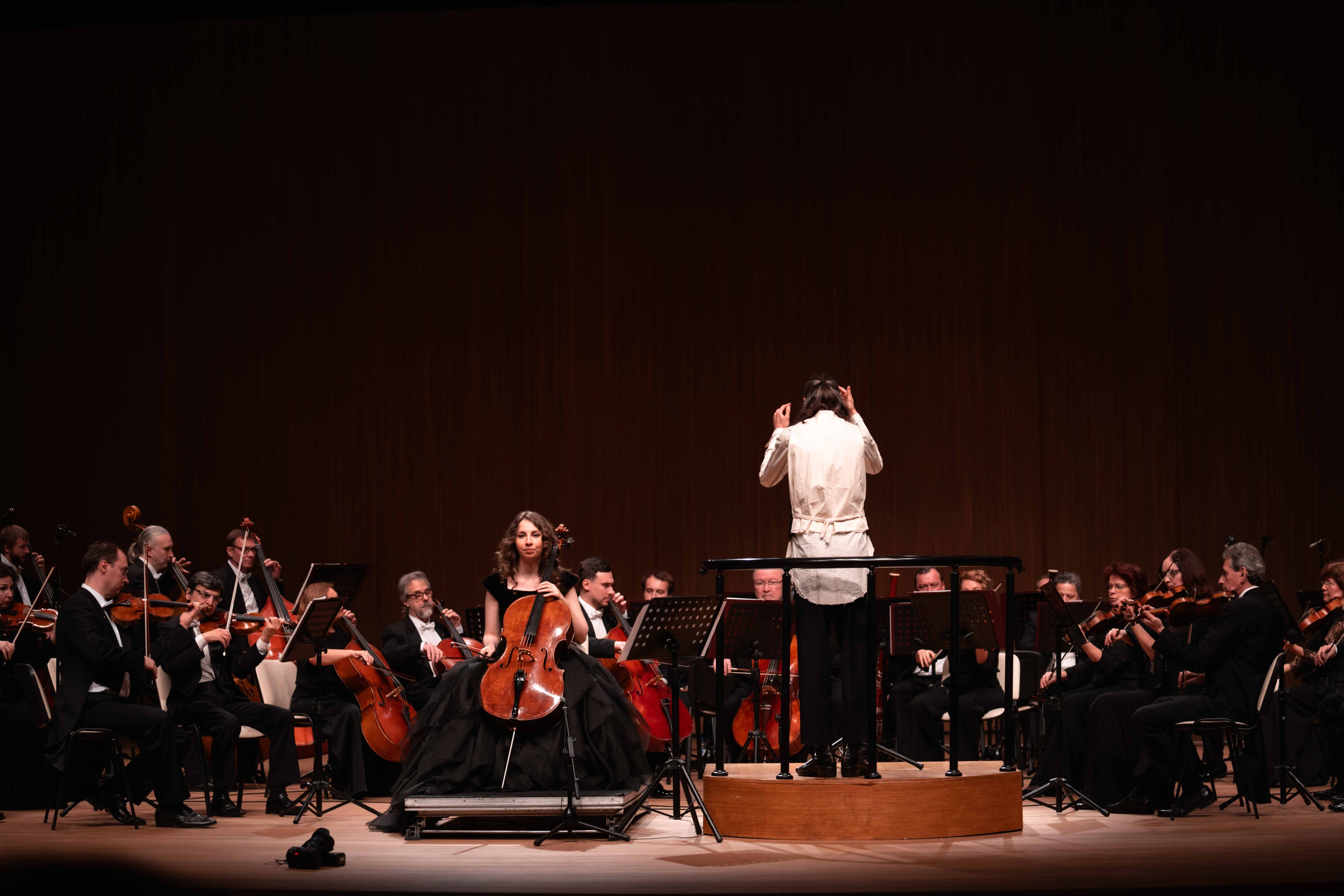 The Tchaikovsky Academic Grand Symphony Orchestra in Baku. Wedding&Event photographer Ismail Rzayev in Baku