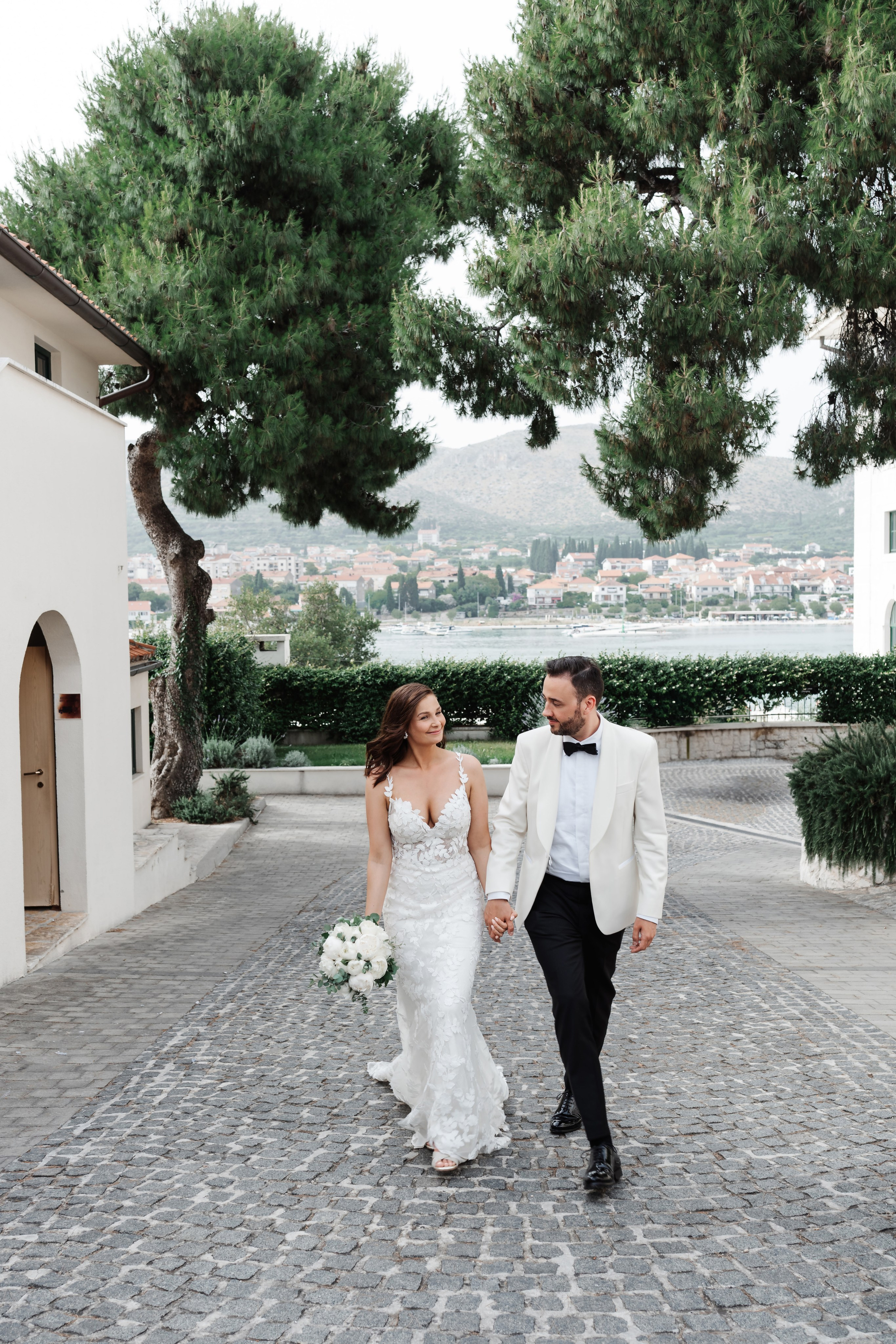 TRINE & KENNETH. Bryllupsfotograf i hele Norge