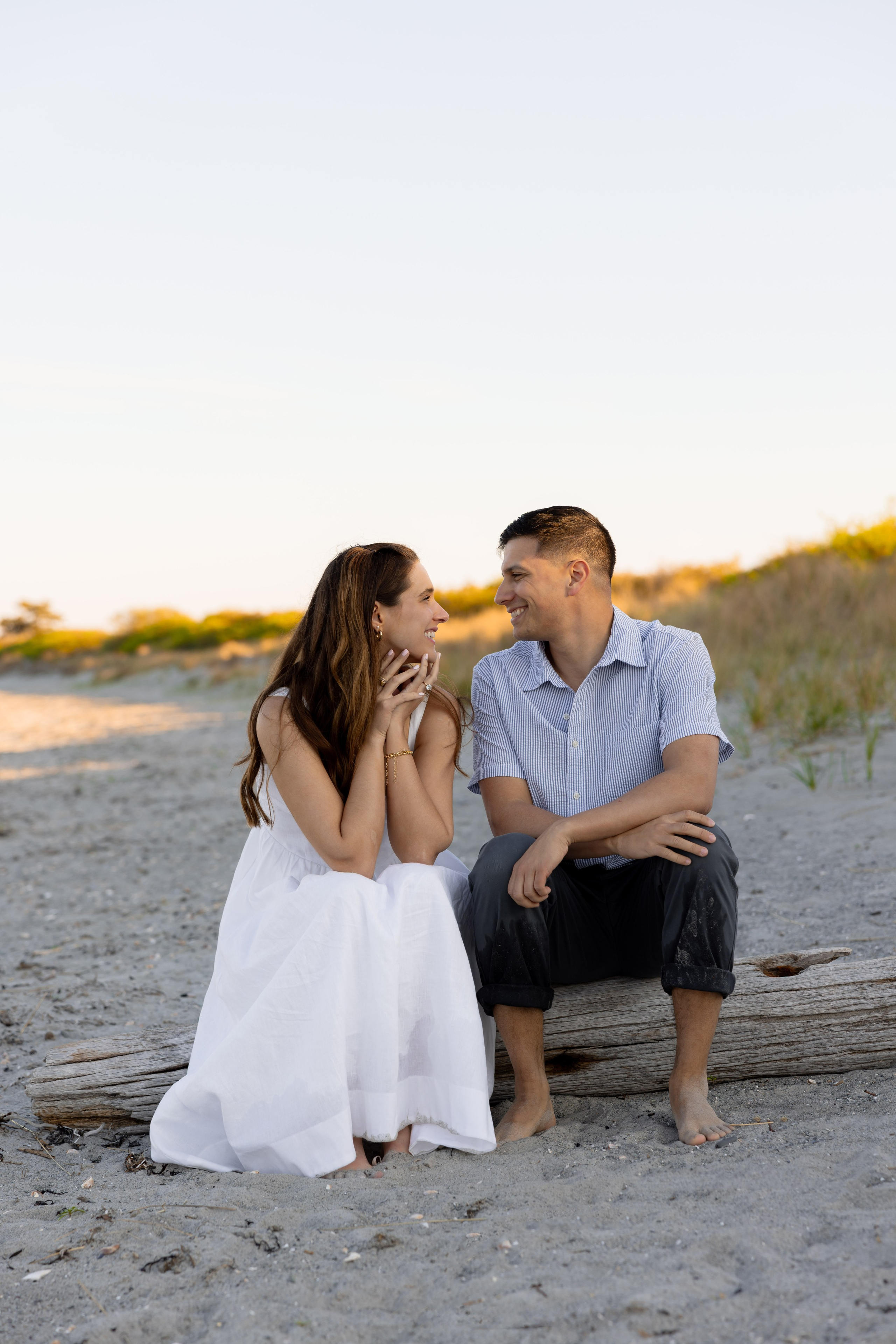 Bella & Nick — Sunset Engagement. Rhode Island Wedding Photographer Tati Simpson