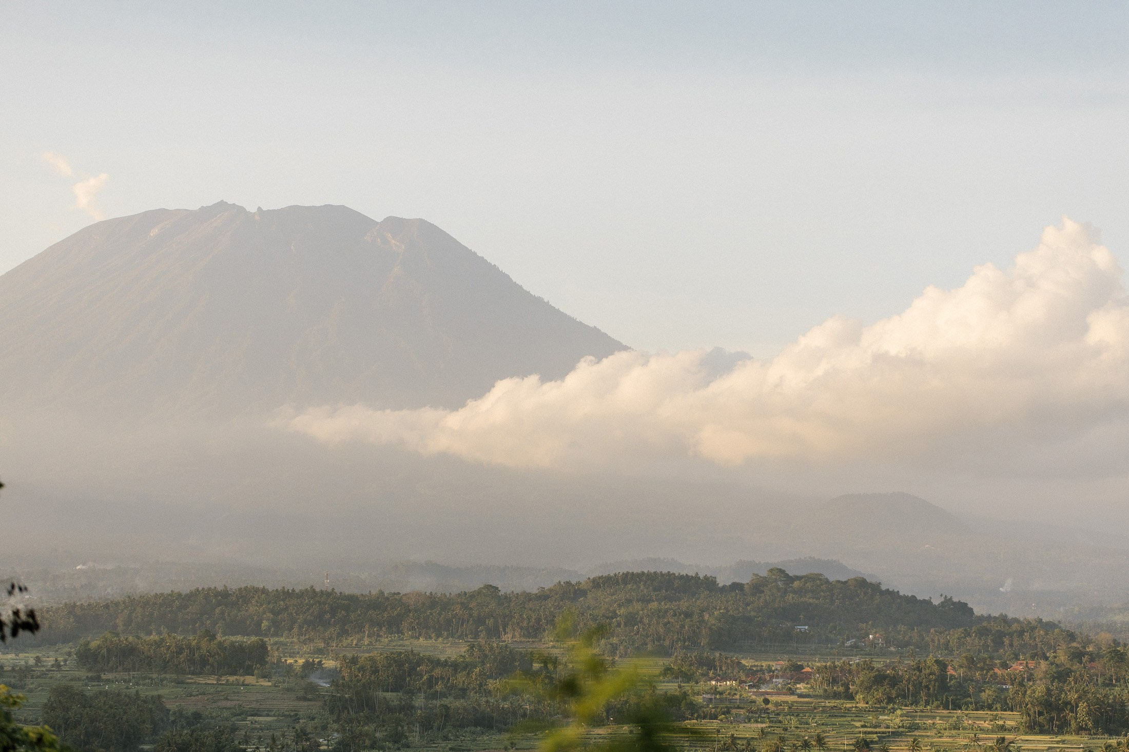 Trip on a car. Getitfeel — Aesthetic Photography and Videography