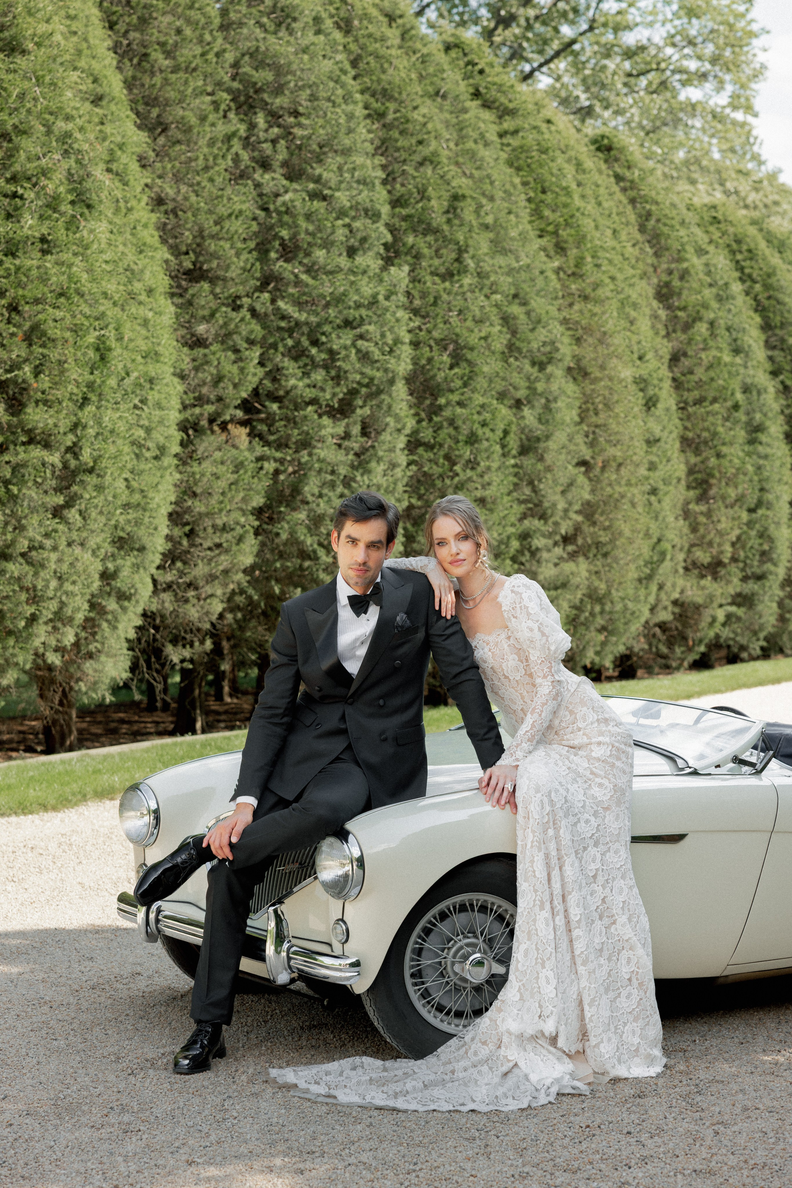 Vasylton Studio• Wedding Photographer | Capturing moments, preserving memories