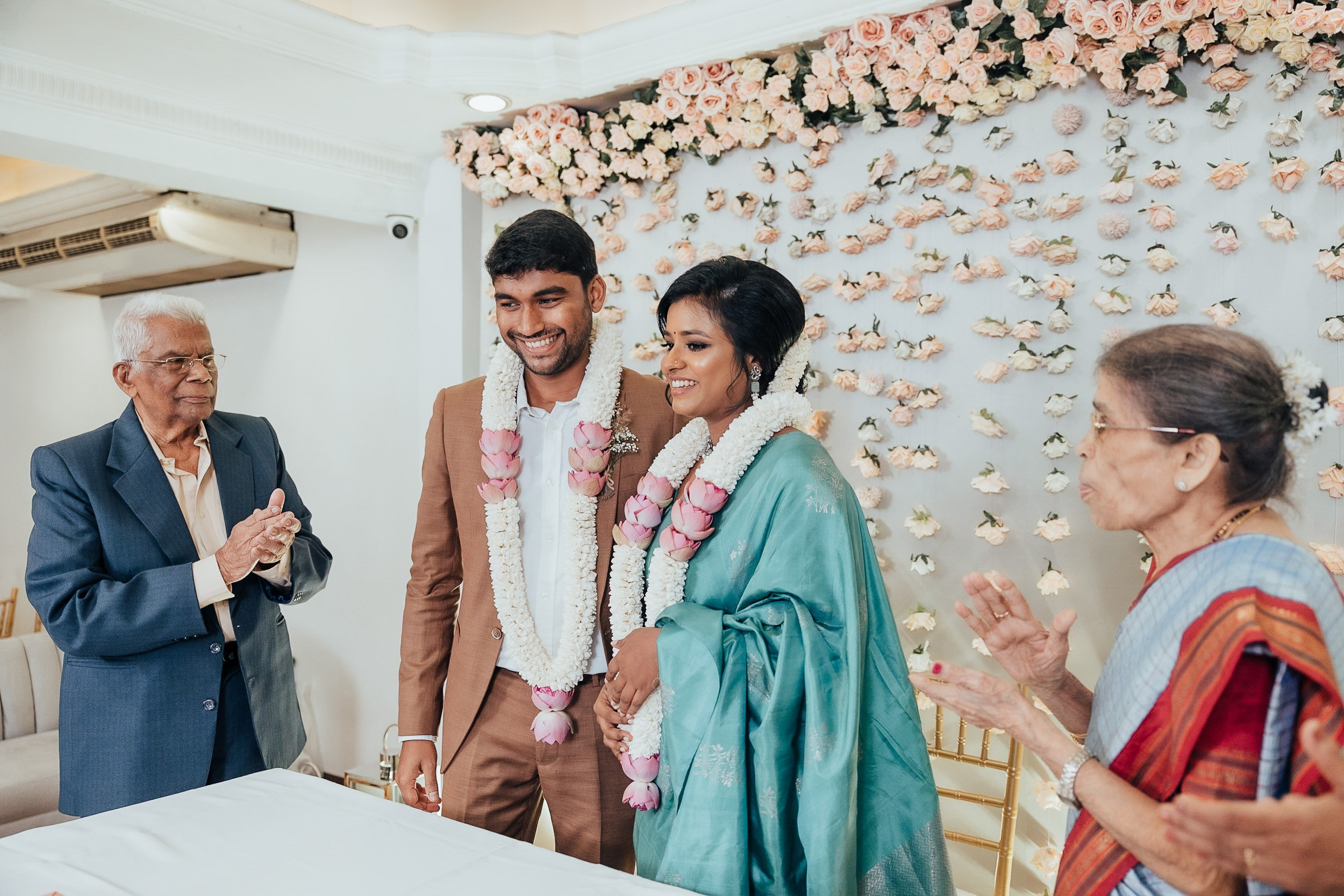 Top Tamil Wedding Photographer in Colombo | Ceylon Stories