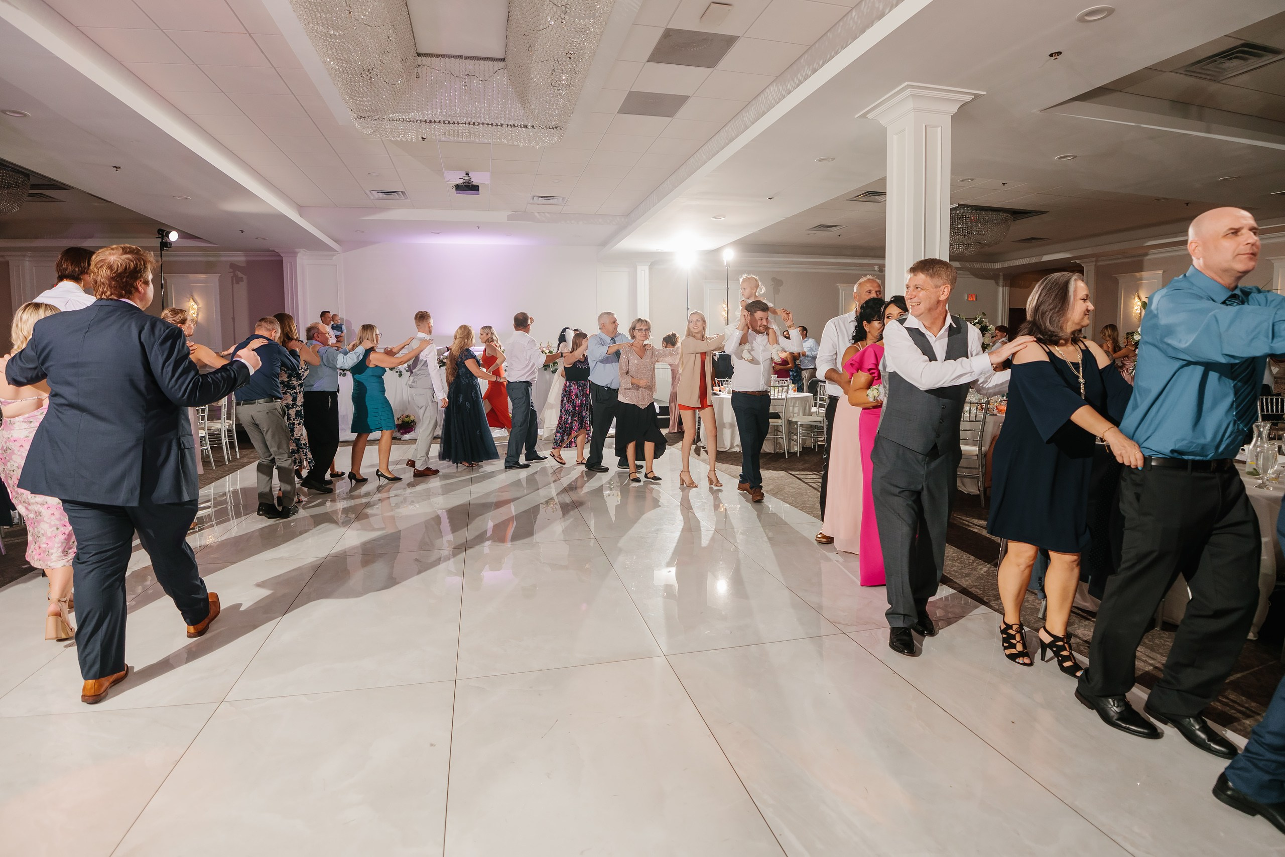 31.08.2024 Wedding. Wedding family event photographer in Chicago Nick Yushevich