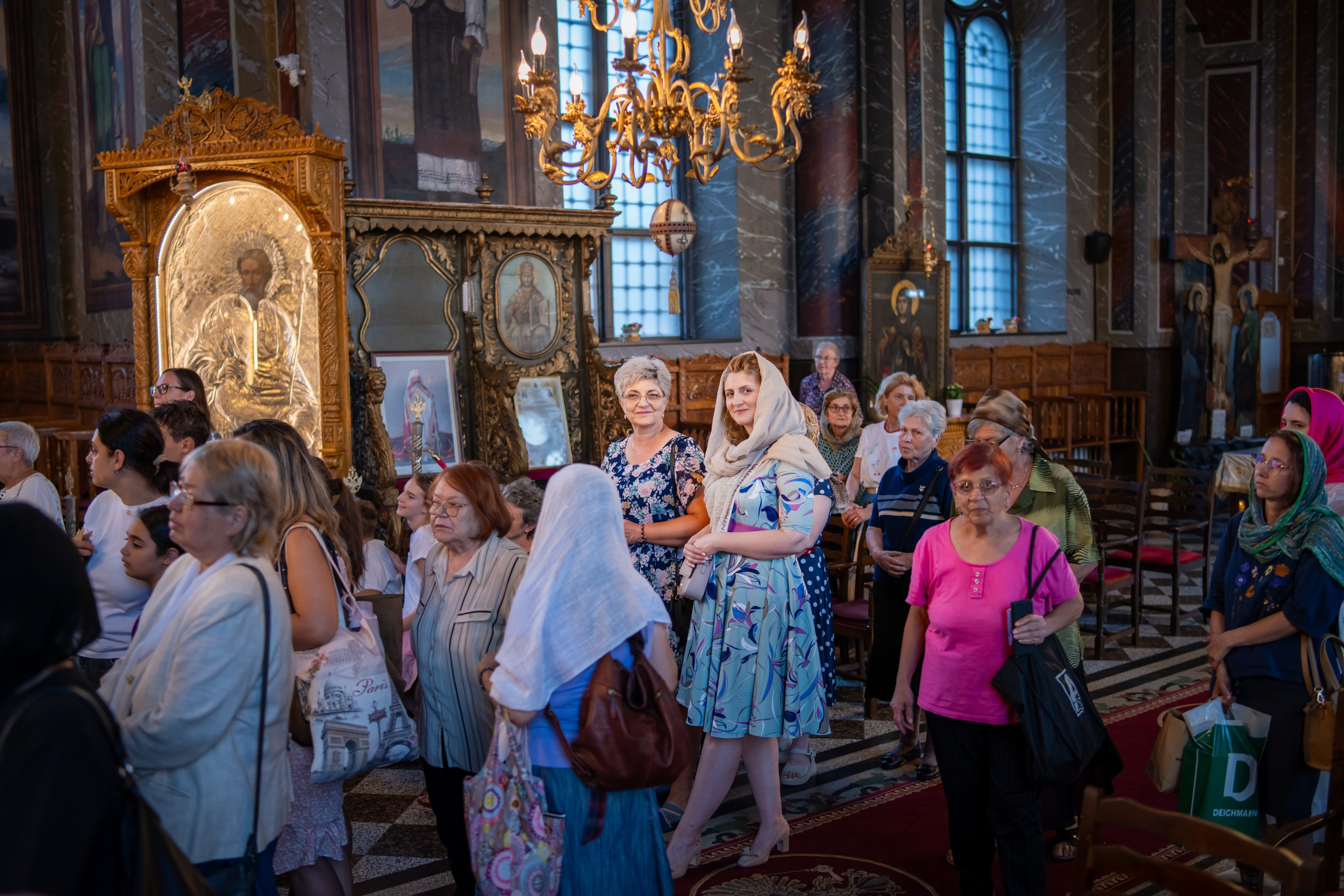 Hram Biserica Sfânta Vineri din Ploiești. Mihai Alexandra Events