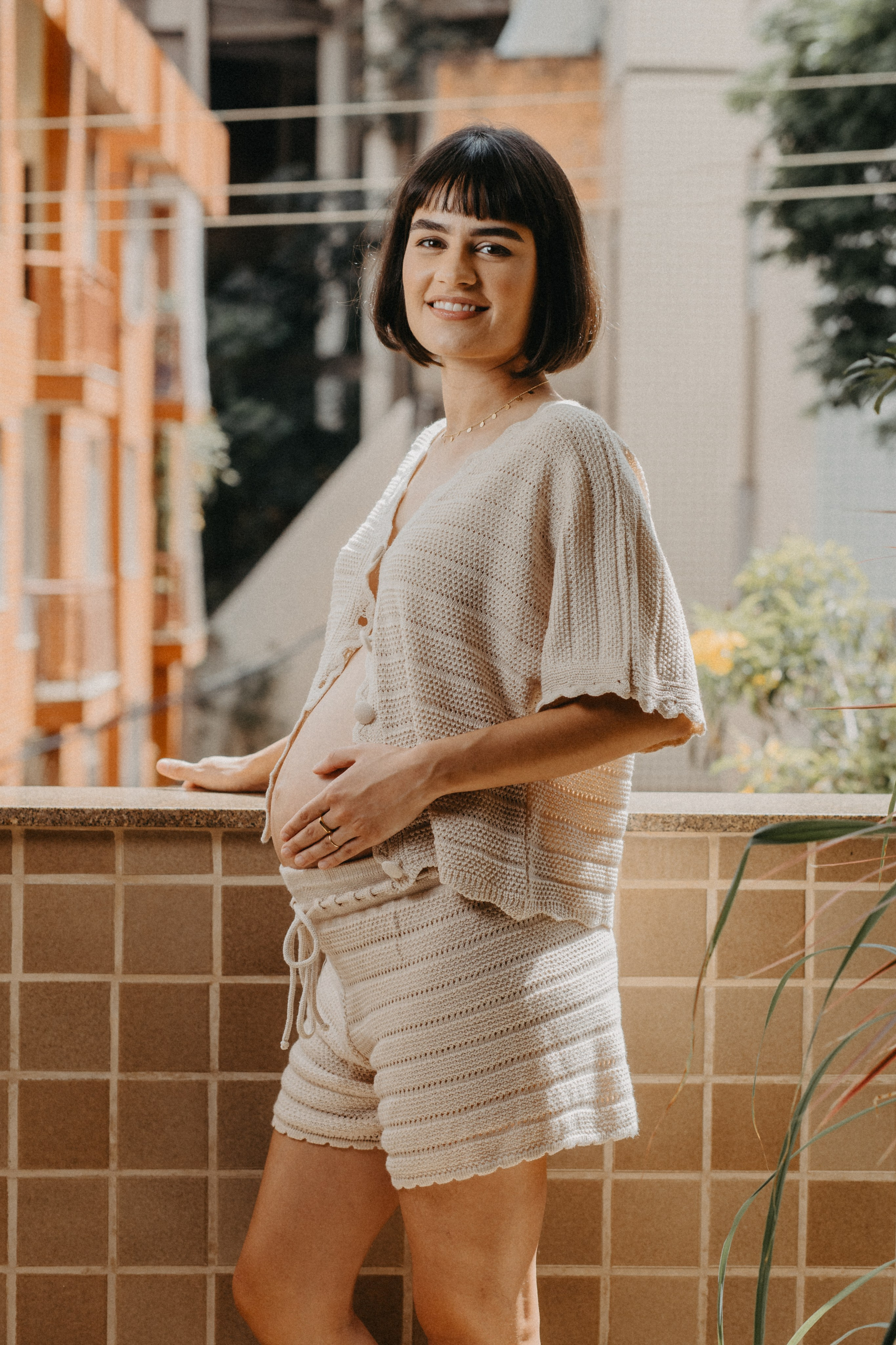 M + L + F — Ensaio gestante bem aconchegante em casa! (mas teve estúdio também). Fotografia de casamento em Belo Horizonte