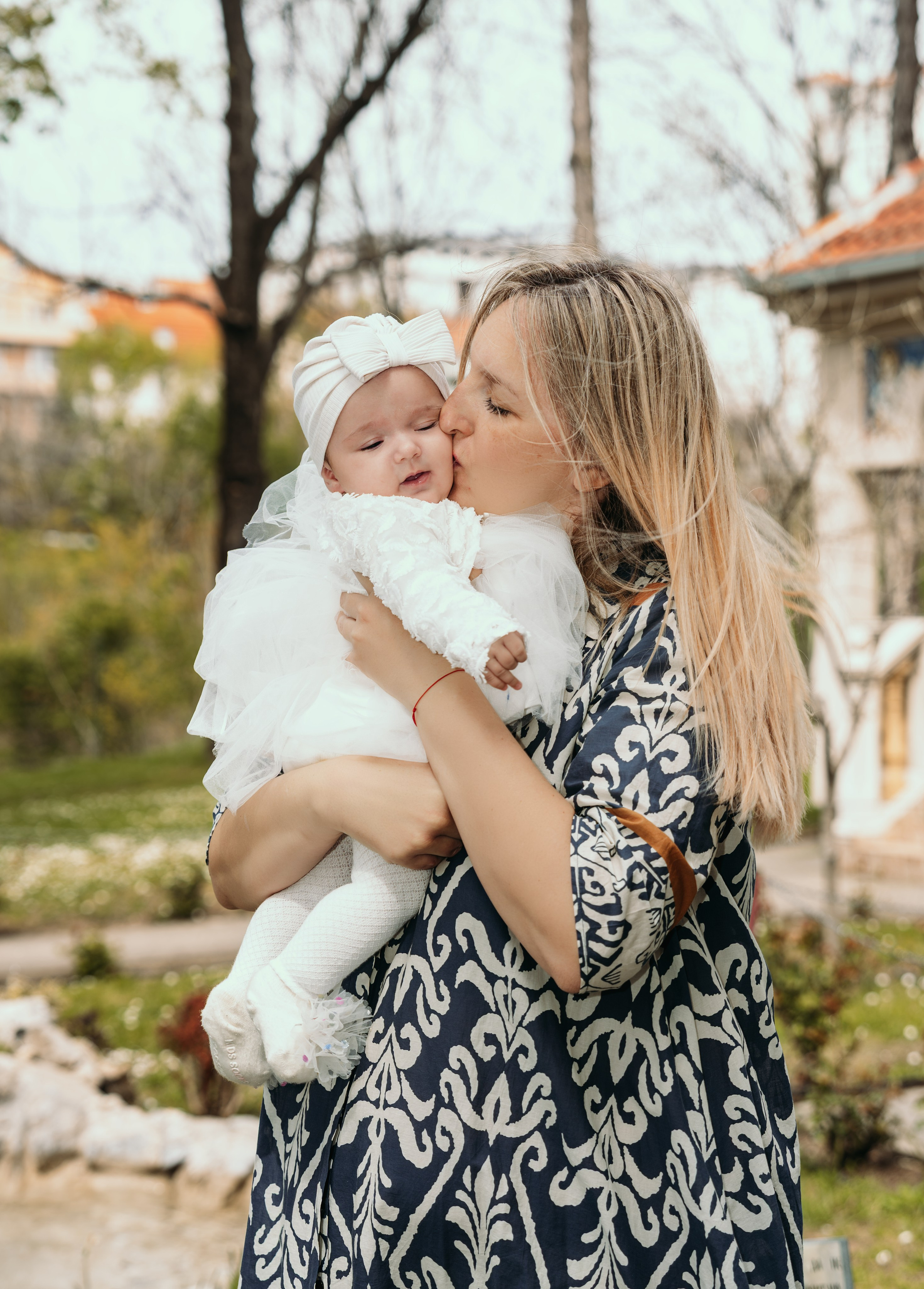 Fotografisanje krstenja Beograd. DEČIJI FOTOGRAF BEOGRAD|FOTOGRAFISANJE KRŠTENJA|CAKE SMASH