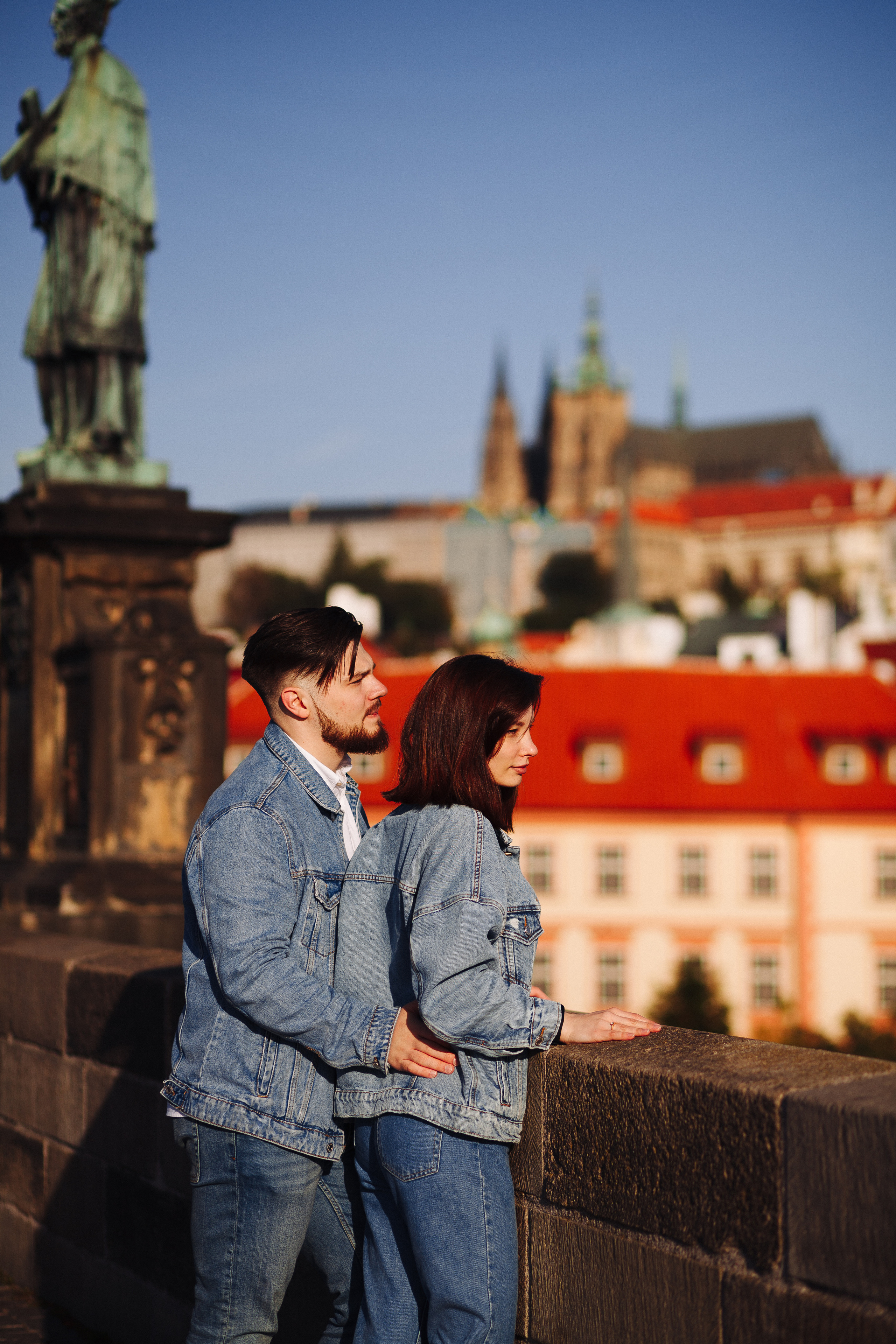Helena & Max. Photographer in Prague for tourists
