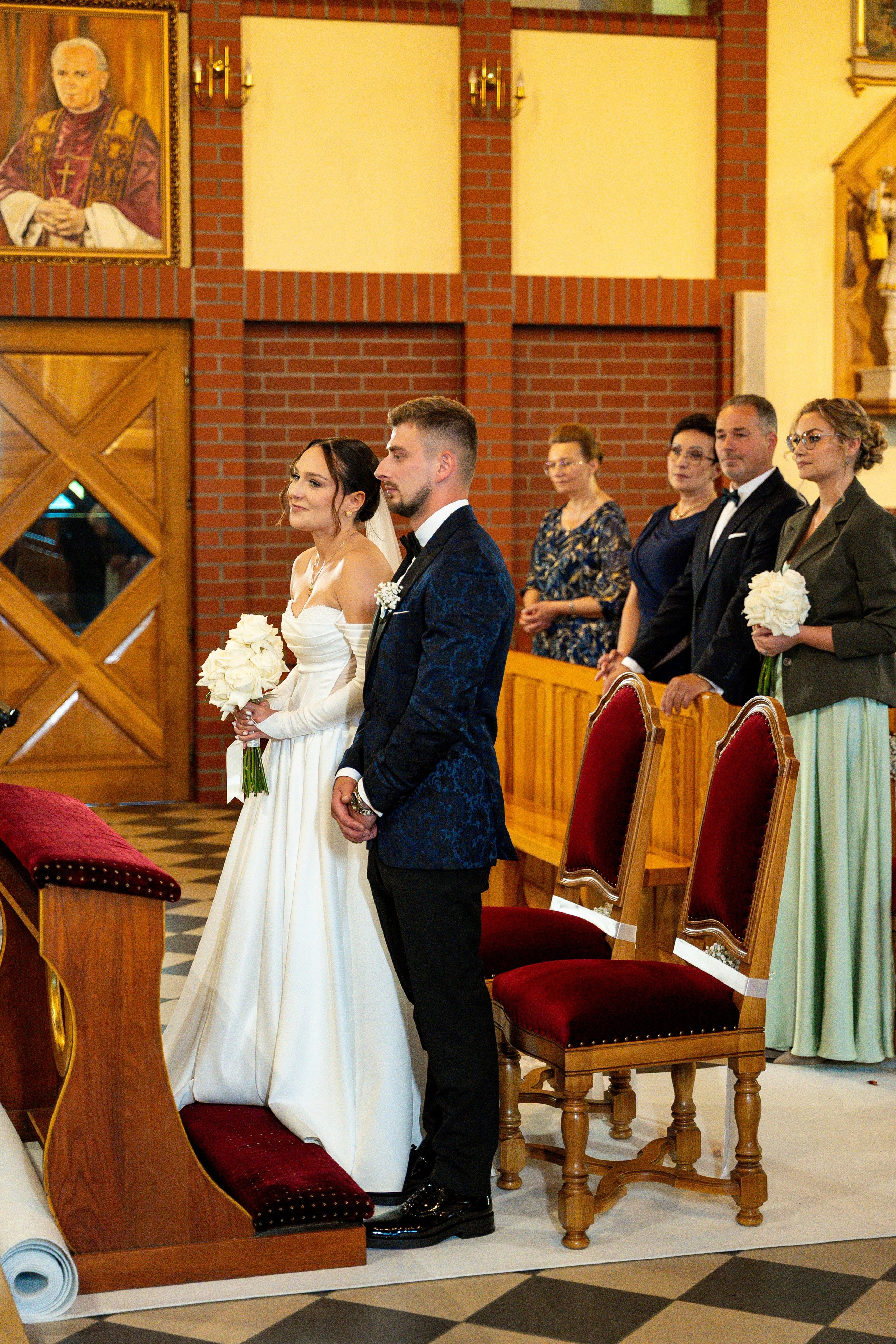 E&N: Zamek w Rzucewie. SL Wedding Photo — Editorial, Elegant & Timeless Wedding Photography in Poland and Across Europe