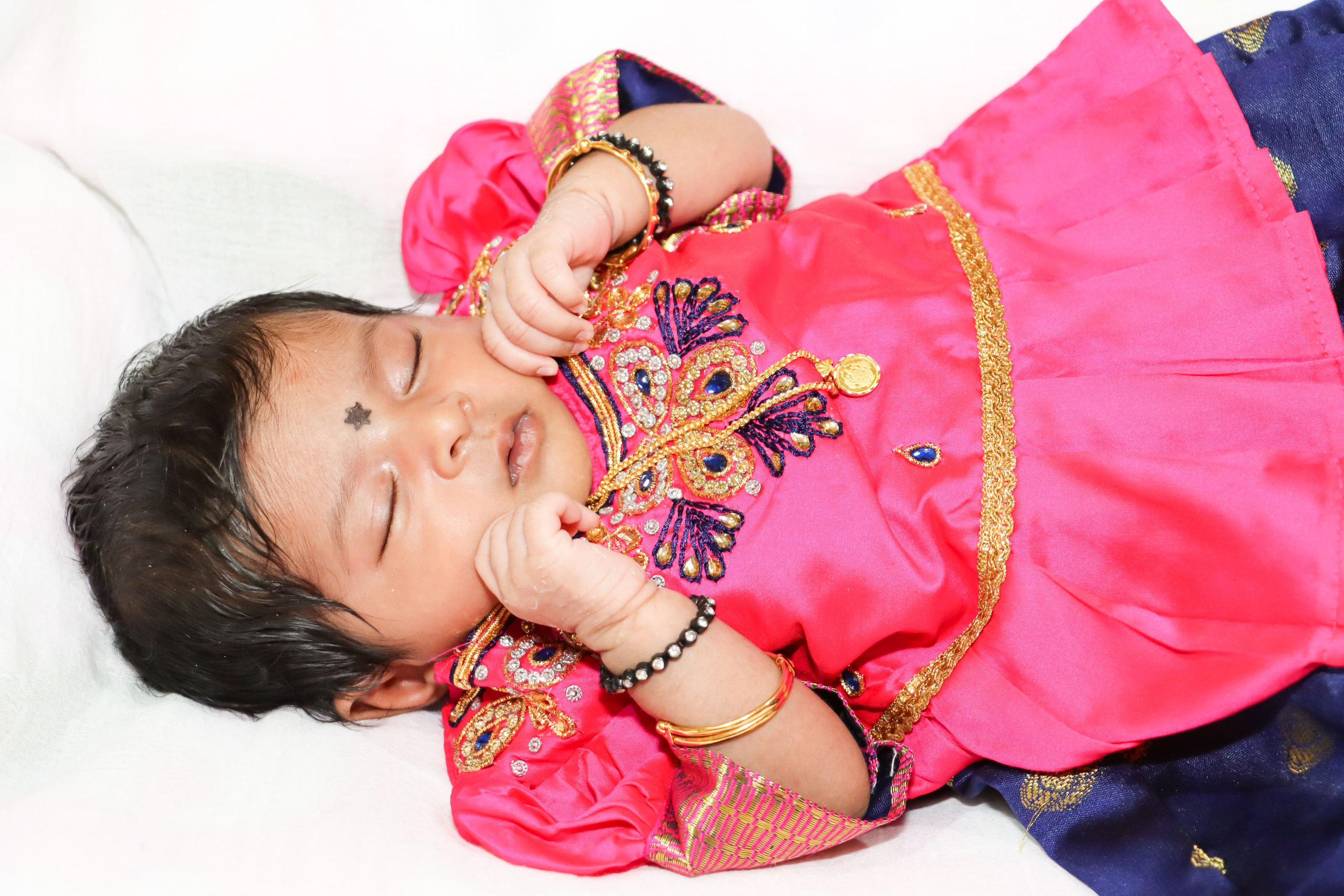 Baby Shikara. MHCreative is family-oriented photographer based in SYDNEY