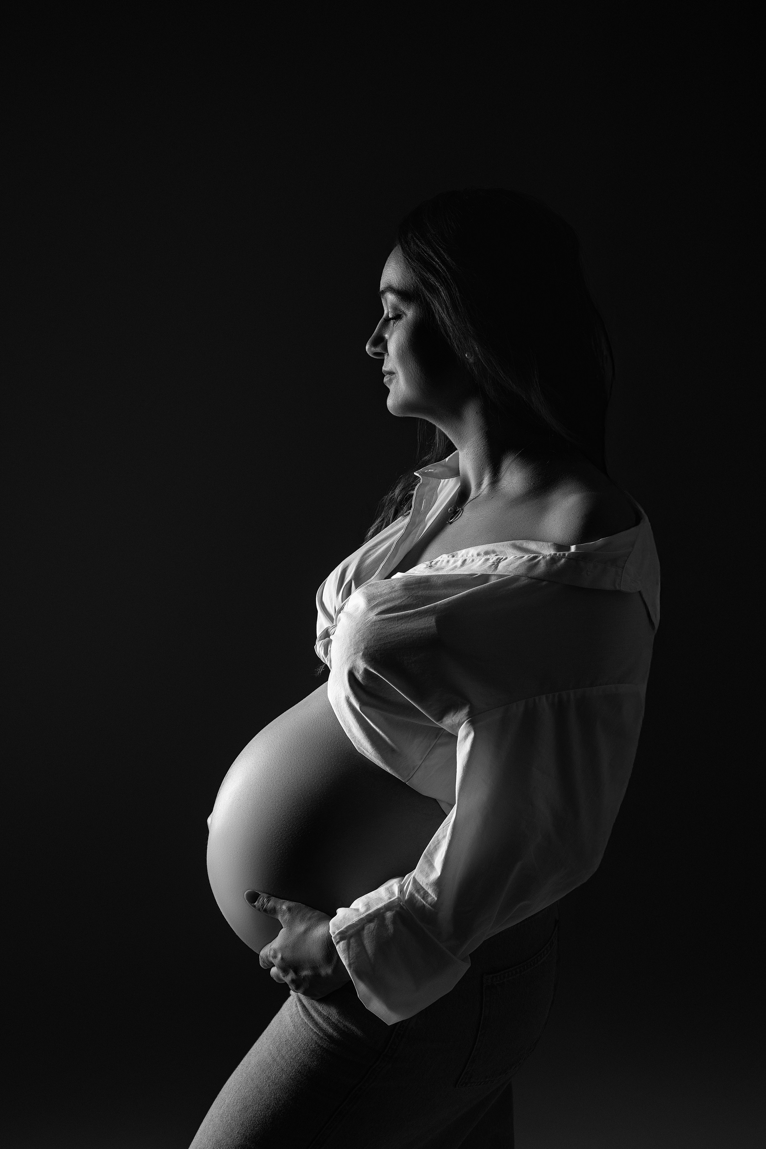 Babybauch. Neugeborene- Schwangerschaft- und Kinder Fotografin in Lehre