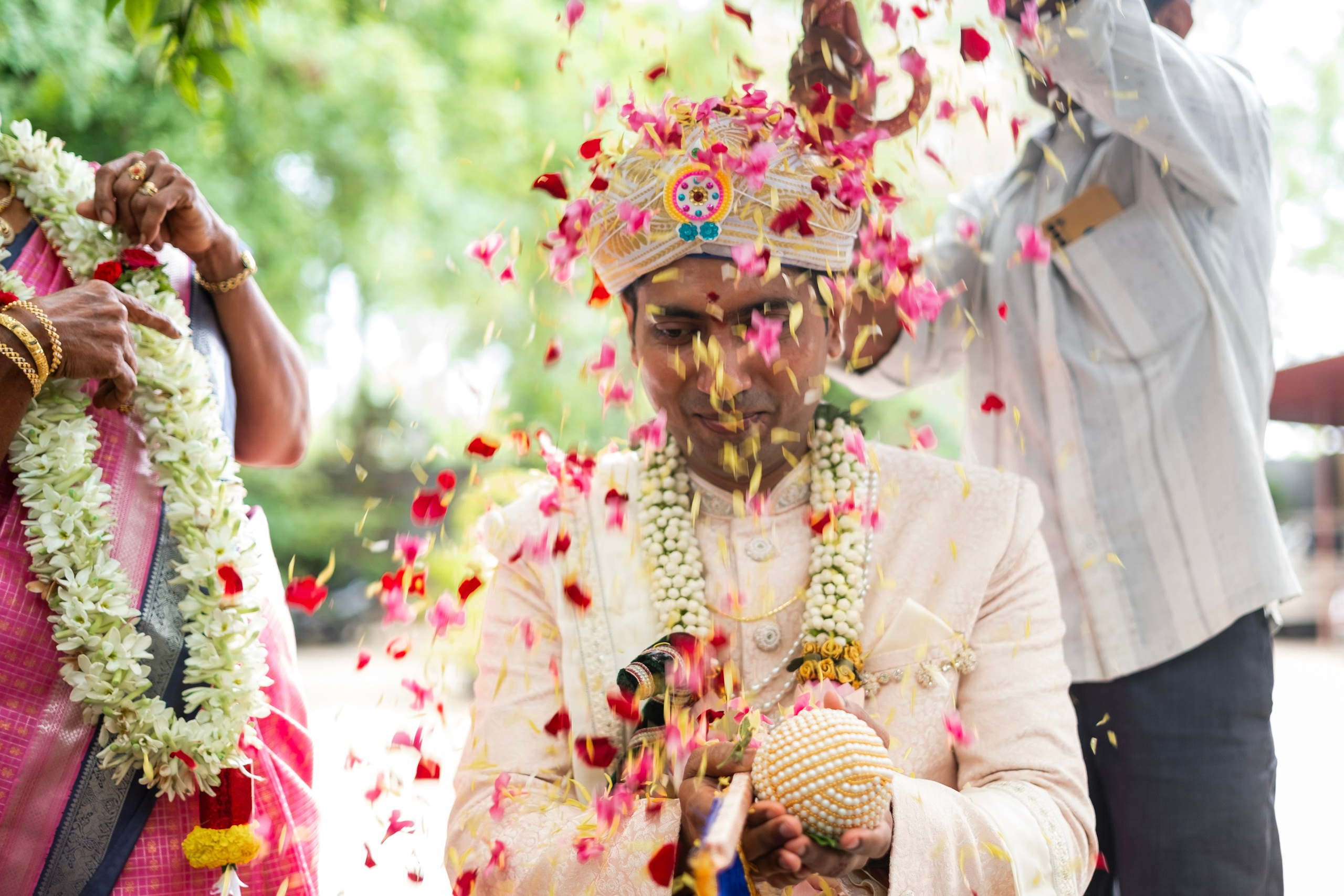 Anupaa & Reuben, Konkani Wedding at The Tharavadu Mane, Bangalore | Truly Yours