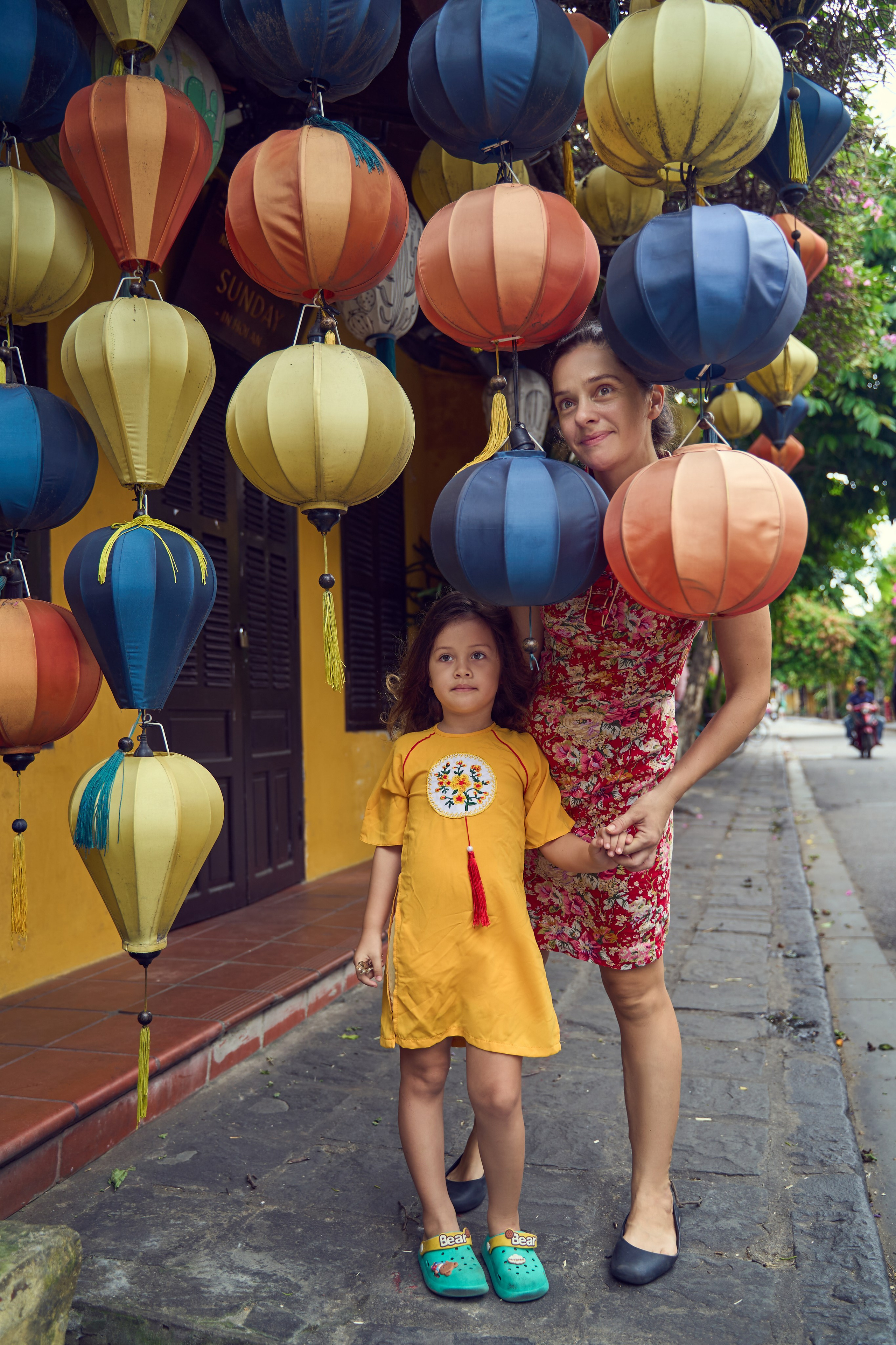 Family Photography in Hoi An | Natural & Candid Moments. Photographer in Hoi An — Veronika Guzenko. Natural photoshoots for couples, families and solo travelers. Book your shoot today