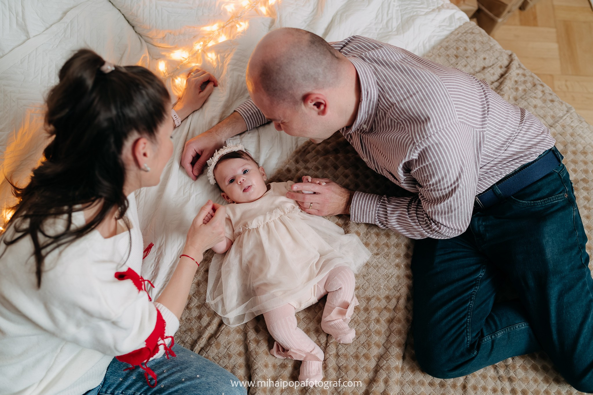 Ședință Foto Crăciun - Sara. Fotograf Nuntă & Botez București - Mihai Popa | Dincolo de oameni, imortalizez emoții!
