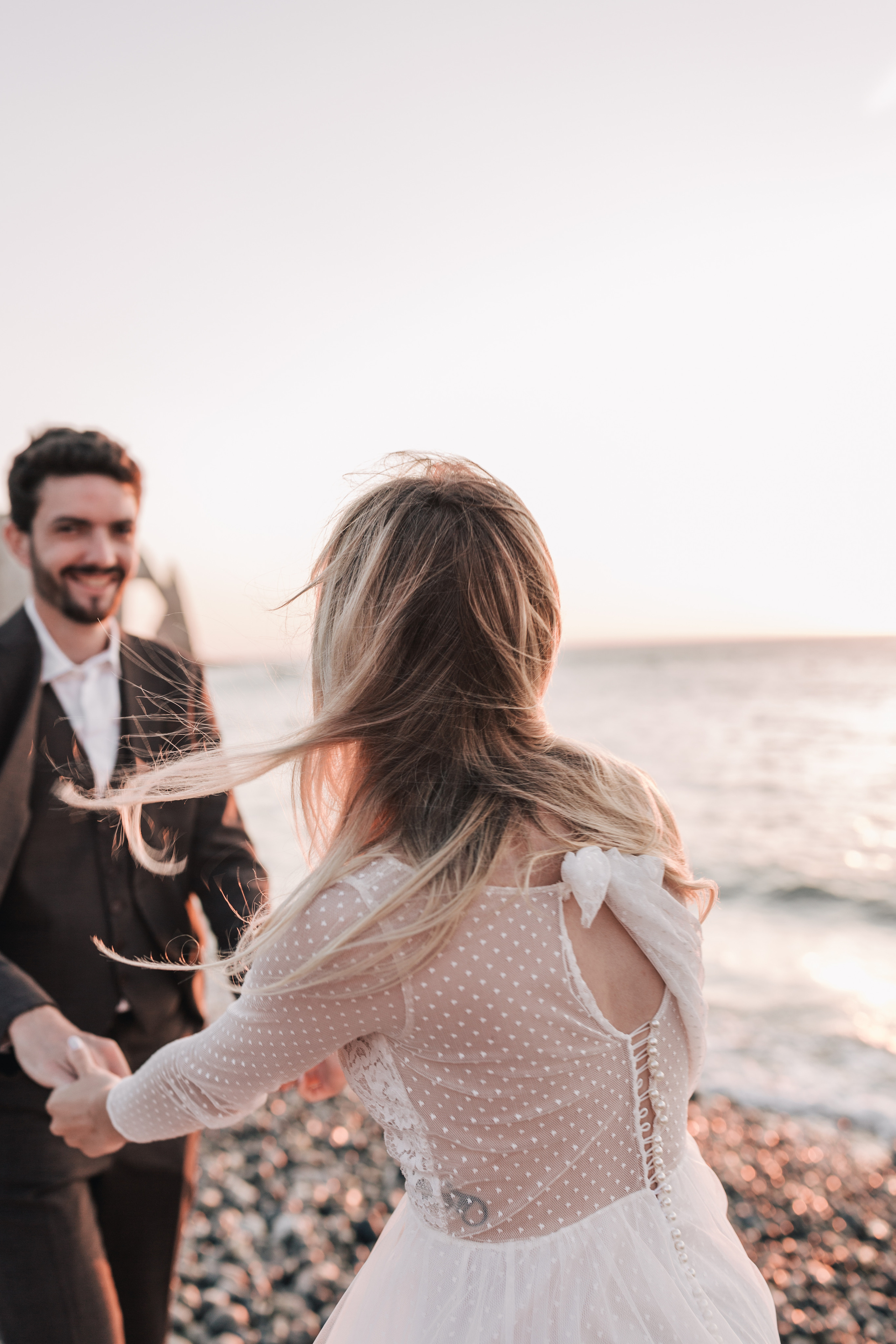 Wedding shooting at sea on Etretat (Maryna & Clement). Фотограф, Руан, Франция