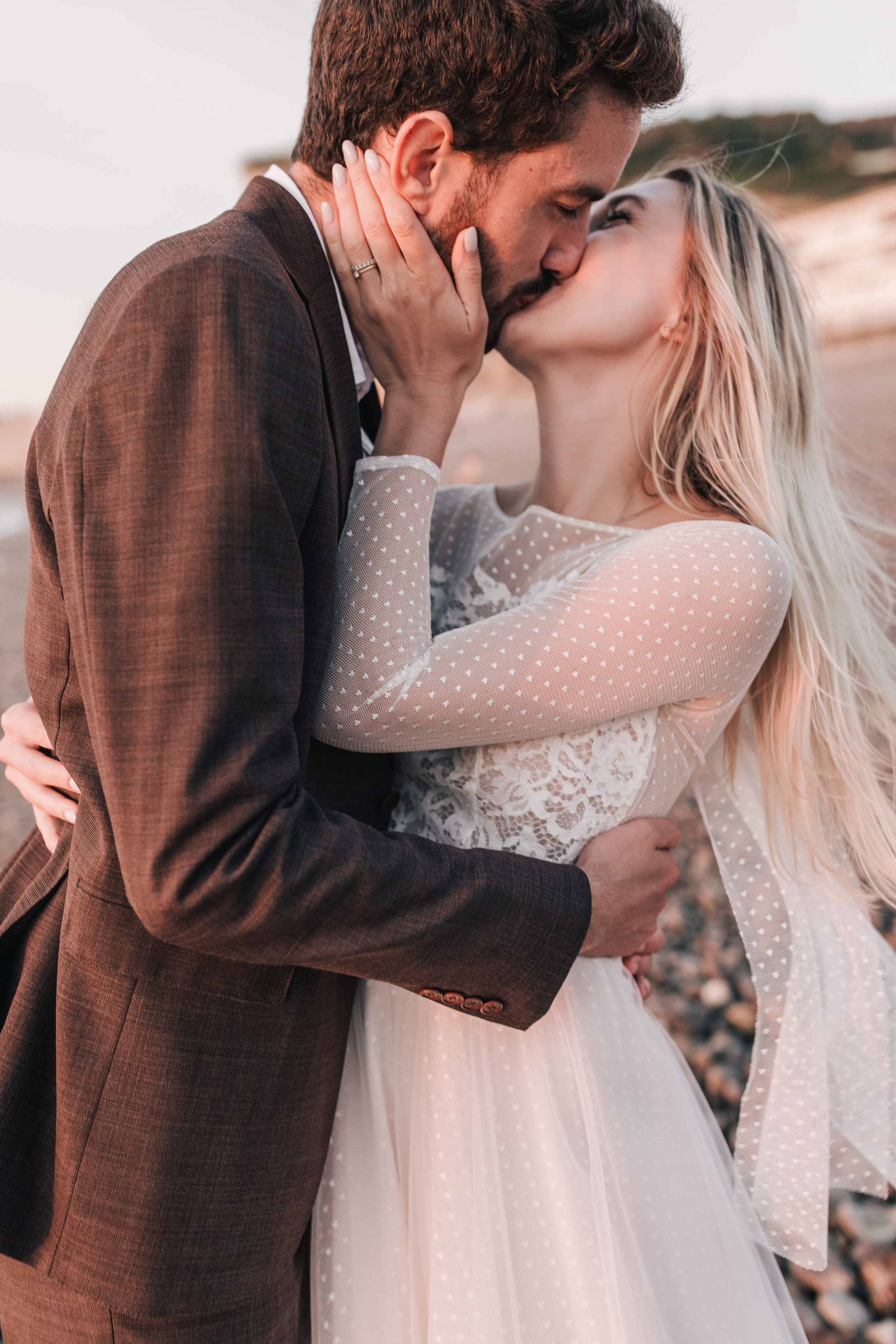 Wedding shooting at sea on Etretat (Maryna & Clement). Фотограф, Руан, Франция